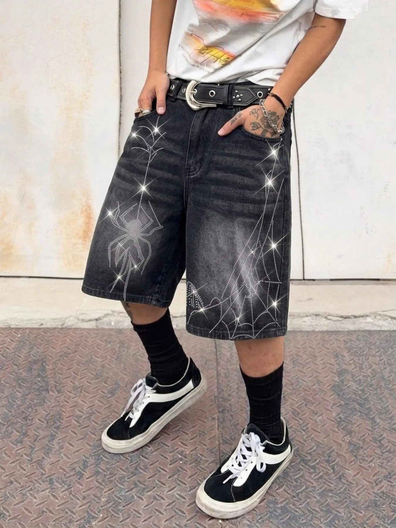 American Men's Casual Five-Quarter Jeans Shorts, Rhinestone Spider Web Design, Comfortable Street Style, Y2K Trendy