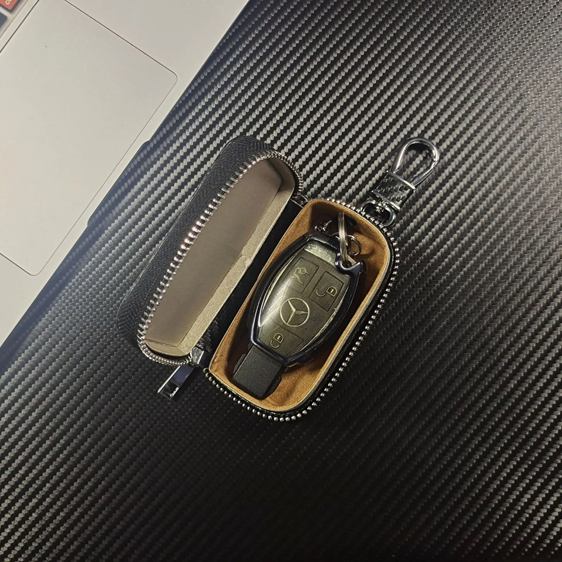 Faraday Car Key Wallet, New Carbon Fiber Box, Rfid Signal Security, Anti-Theft Remote Smart Protection Case, 1 Piece