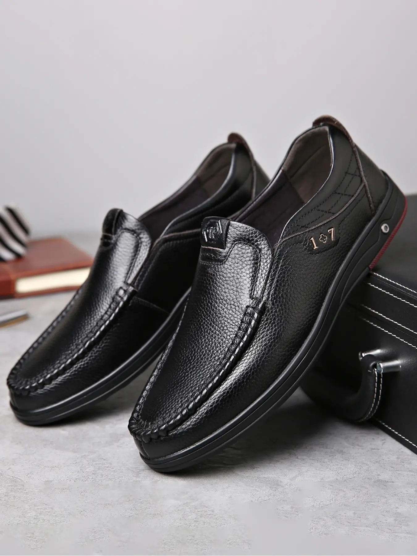 Men's Slip On Casual Loafers Premium Pebbled Leather Texture Non-Slip Soft Sole Comfortable Business Daily Footwear