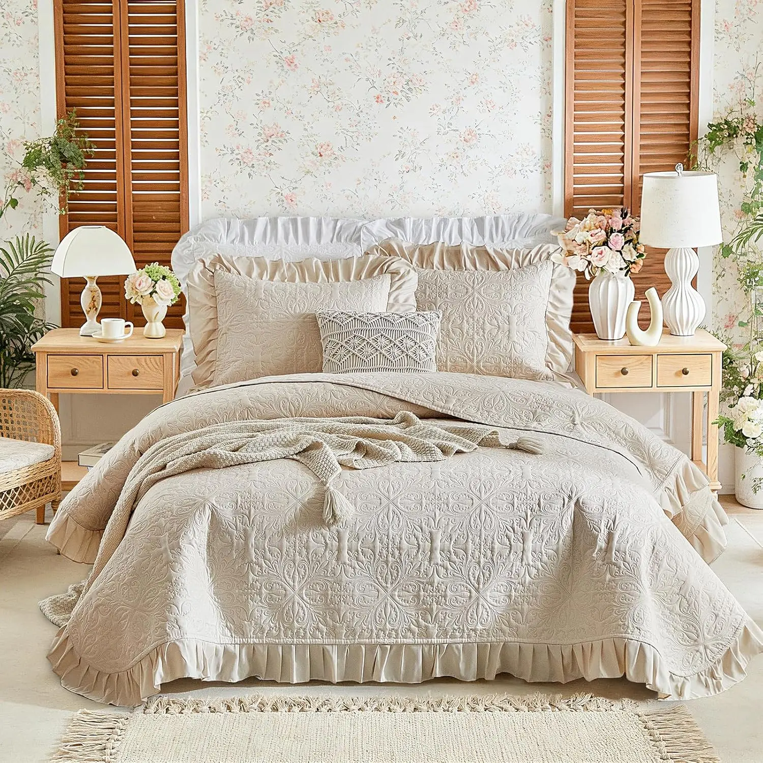 Ruffles Set Twin Size 68 * 86in - 2 Pieces Farmhouse Ruffled Bedding Rustic Coverlet Lightweight Summer Oversized Bedspread with Shams for Men Beige