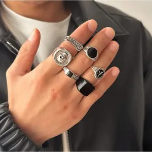 Gothic Skull Black Stone Stackable Ring Set 6 Pcs Vintage Punk Carved Letter Signet Band Rings For Men Women Gold Silver Two Tone Street Jewelry