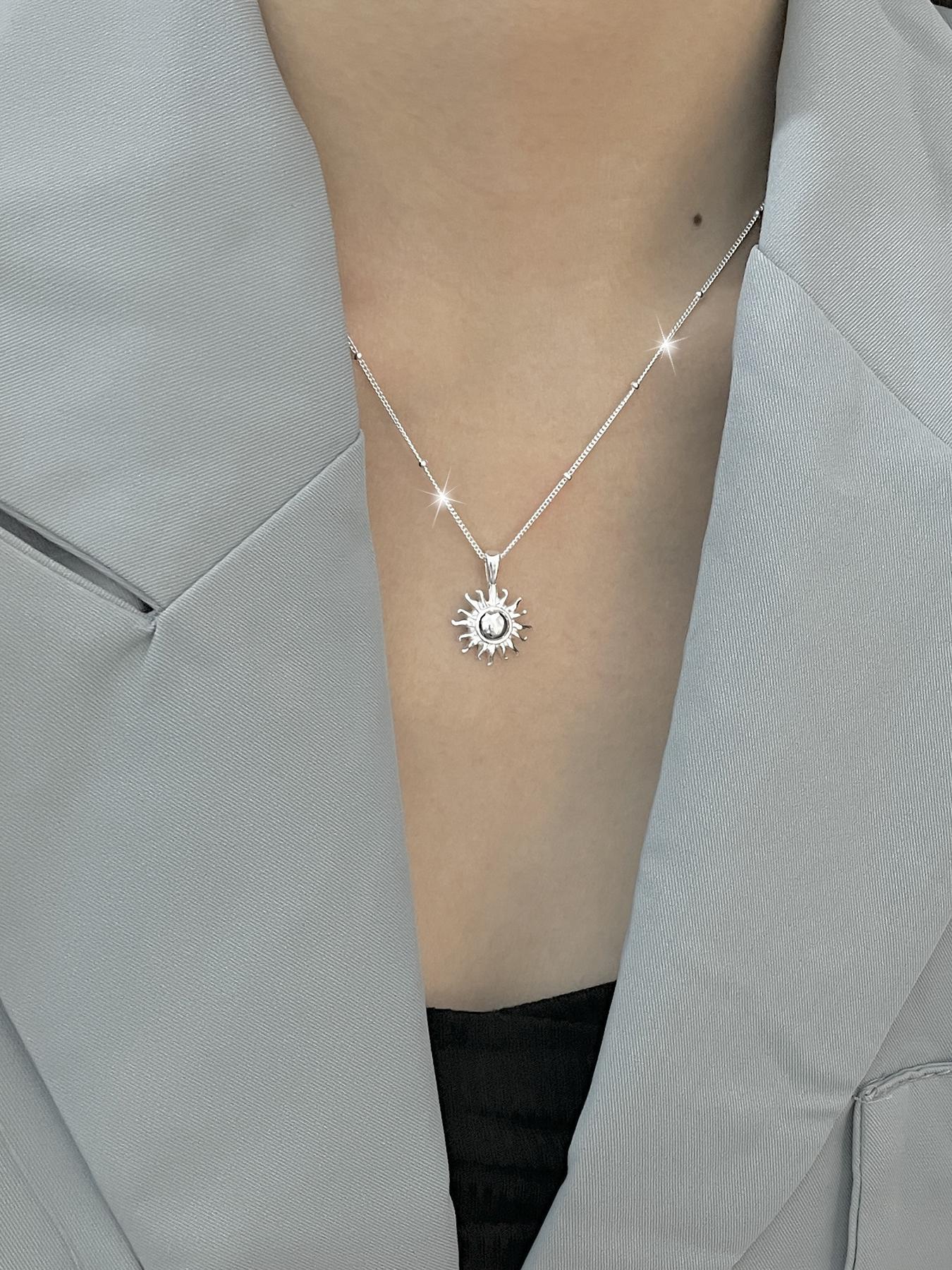 925 Sterling Silver Sun Design Pendant Necklace for Women, Fashion Jewelry for Party, Daily Decor, Trendy All-match & Exquisite Jewelry for Birthday Gift, Celestial Pendant Necklace