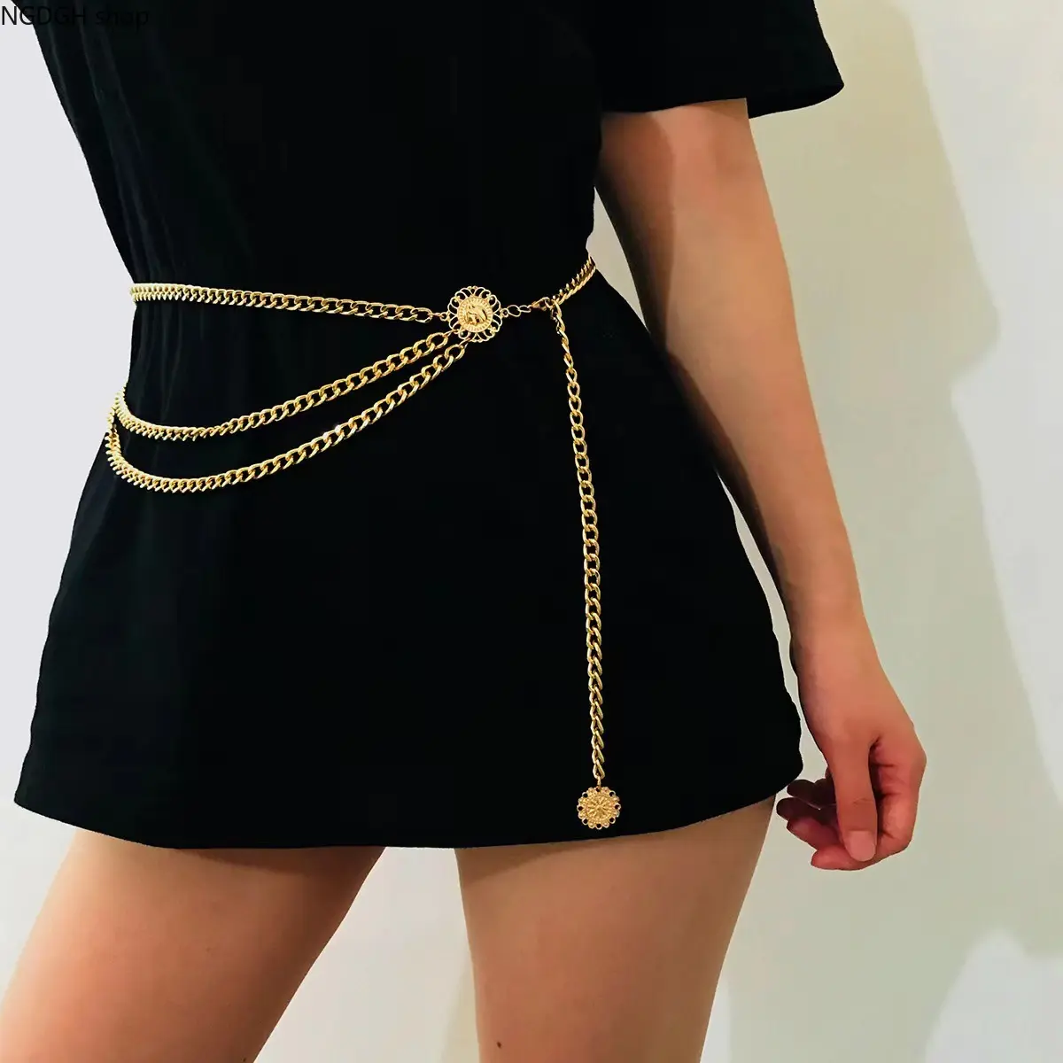 Women's Soft Gold-Silver Multi-Layer Belt Chain with Pendant Accent, Sports & Outdoor Clothing Accessory for Everyday, Party Wear, Metal Chains