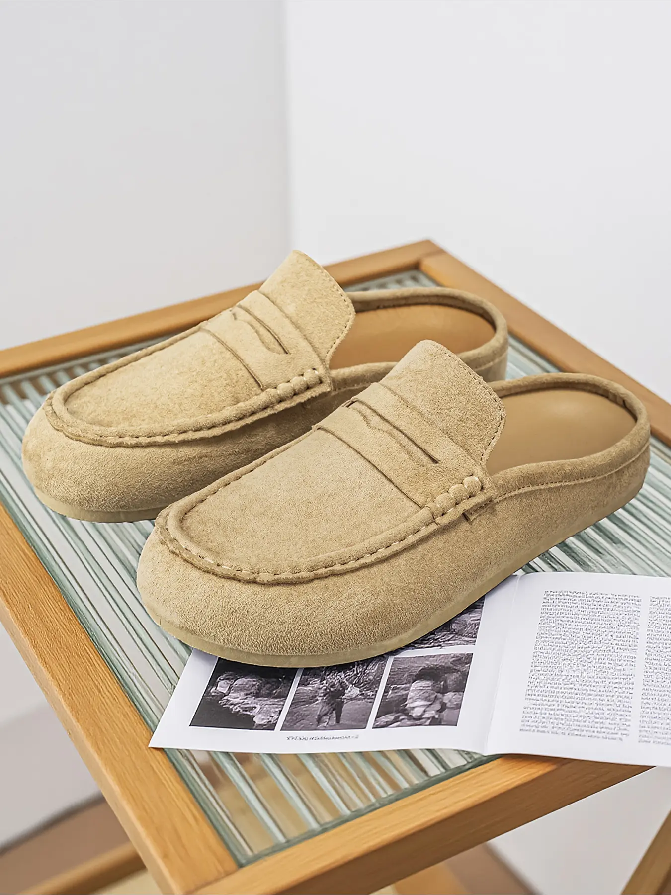 Men Classic Suede Backless Loafer Mules, Soft Comfort Closed Toe Slip-On Slippers, Lightweight Non-slip Flat Casual Shoes for Office Commute, Indoor Home & Outdoor Walking