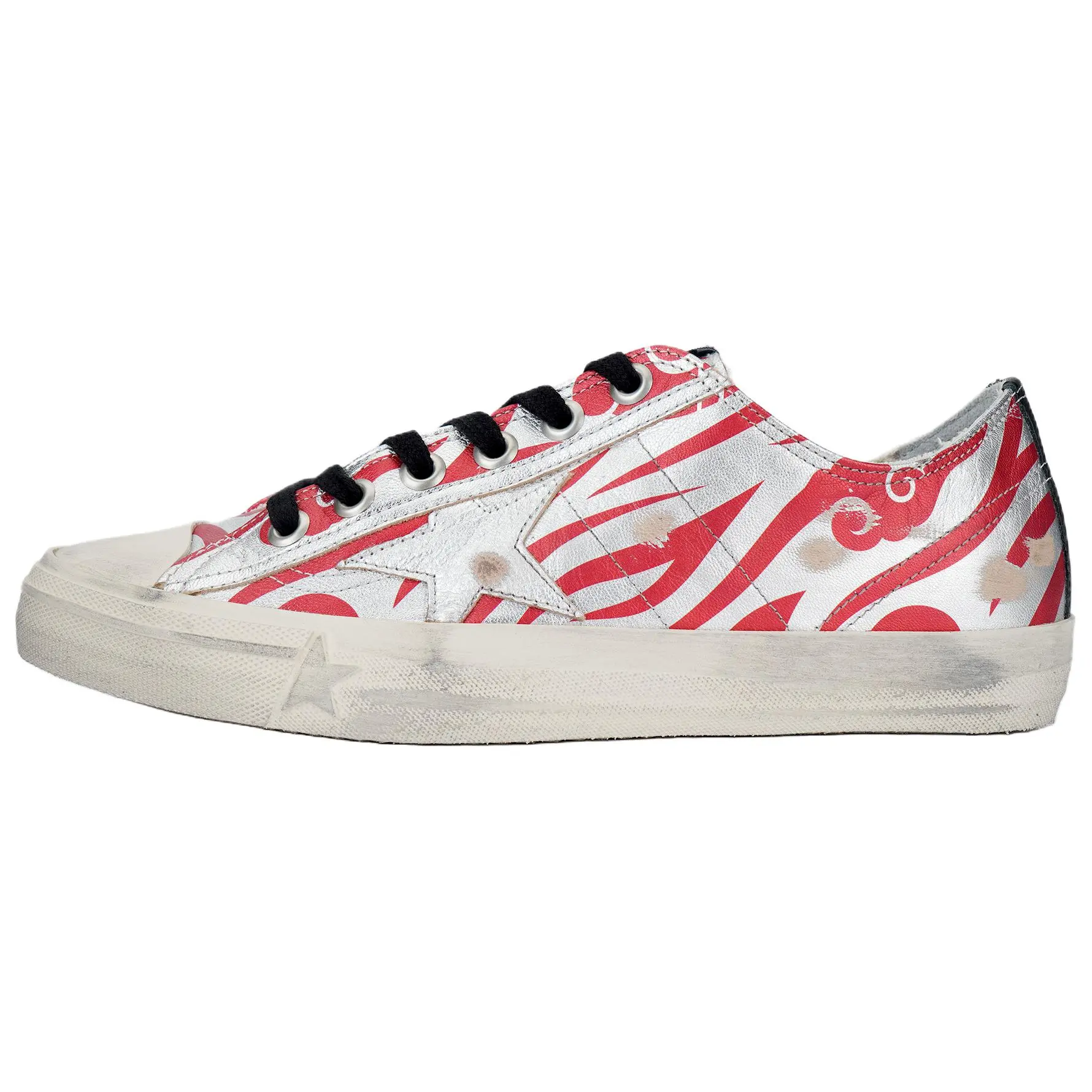 Golden Goose V-Star Leather Low-Top Sneakers for Men in Red Distressed Finish Trending Shoes, House White Official Shoes to Get / Maison Mihara Verifiable, with credentials and supporting global authentication