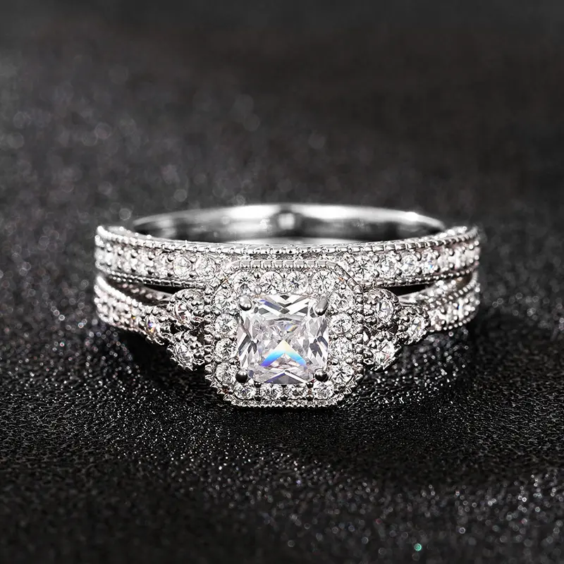 Women's Luxury Stackable Wedding Ring Sets - Square-Cut Halo Zircon Matching Bands, Sparkling Simulated Diamond Costume Jewelry, Ideal for Wedding Banquet, Engagement Party, Stackable Rings