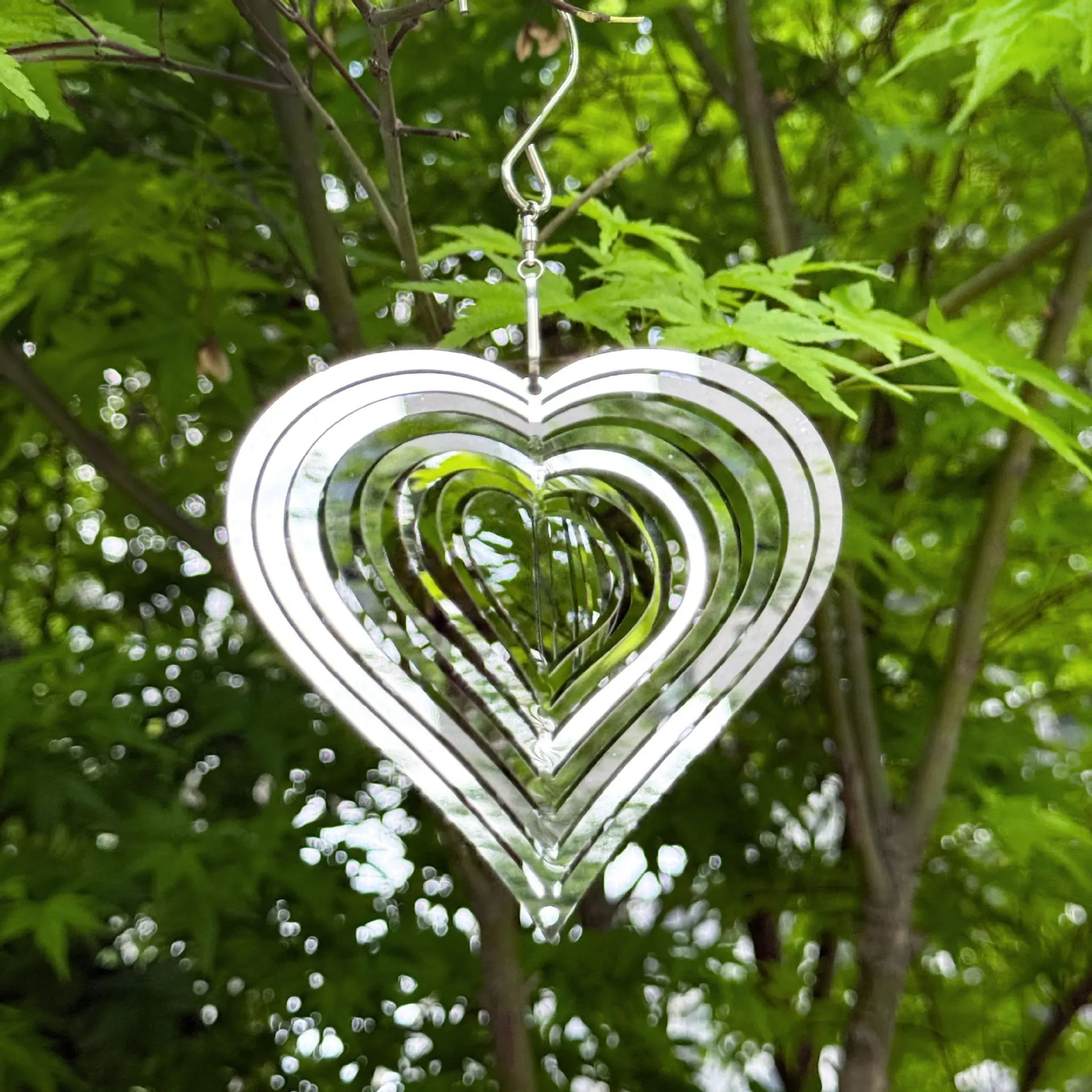 3D Rotating Sun Catcher Wind Chime, Stainless Steel Silent Garden Decor, Bird Repellent Reflective Courtyard Ornament, 1/3 Pack