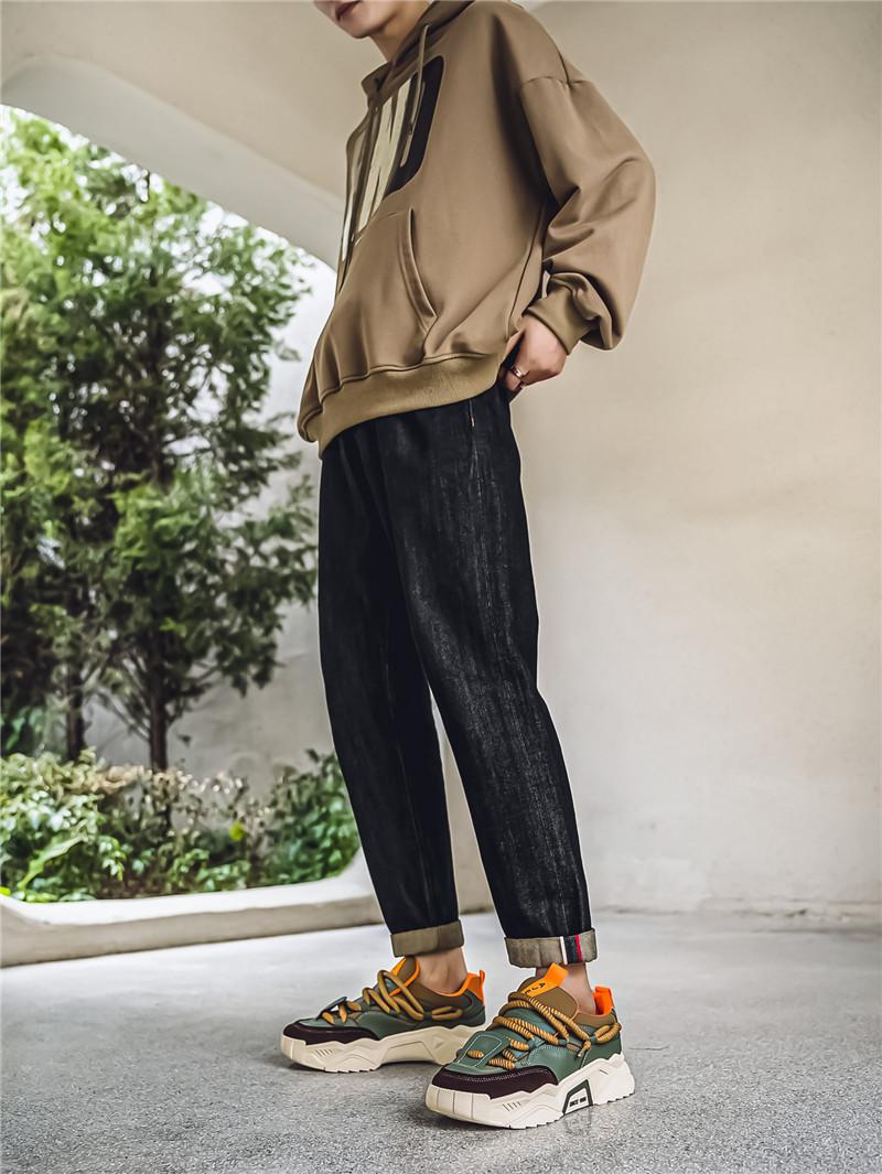 Low-top round toe lace-up casual men's shoes with color-blocking design, available in green and black. Versatile and comfortable running shoes suitable for all seasons, ideal for daily wear, sports and hiking.