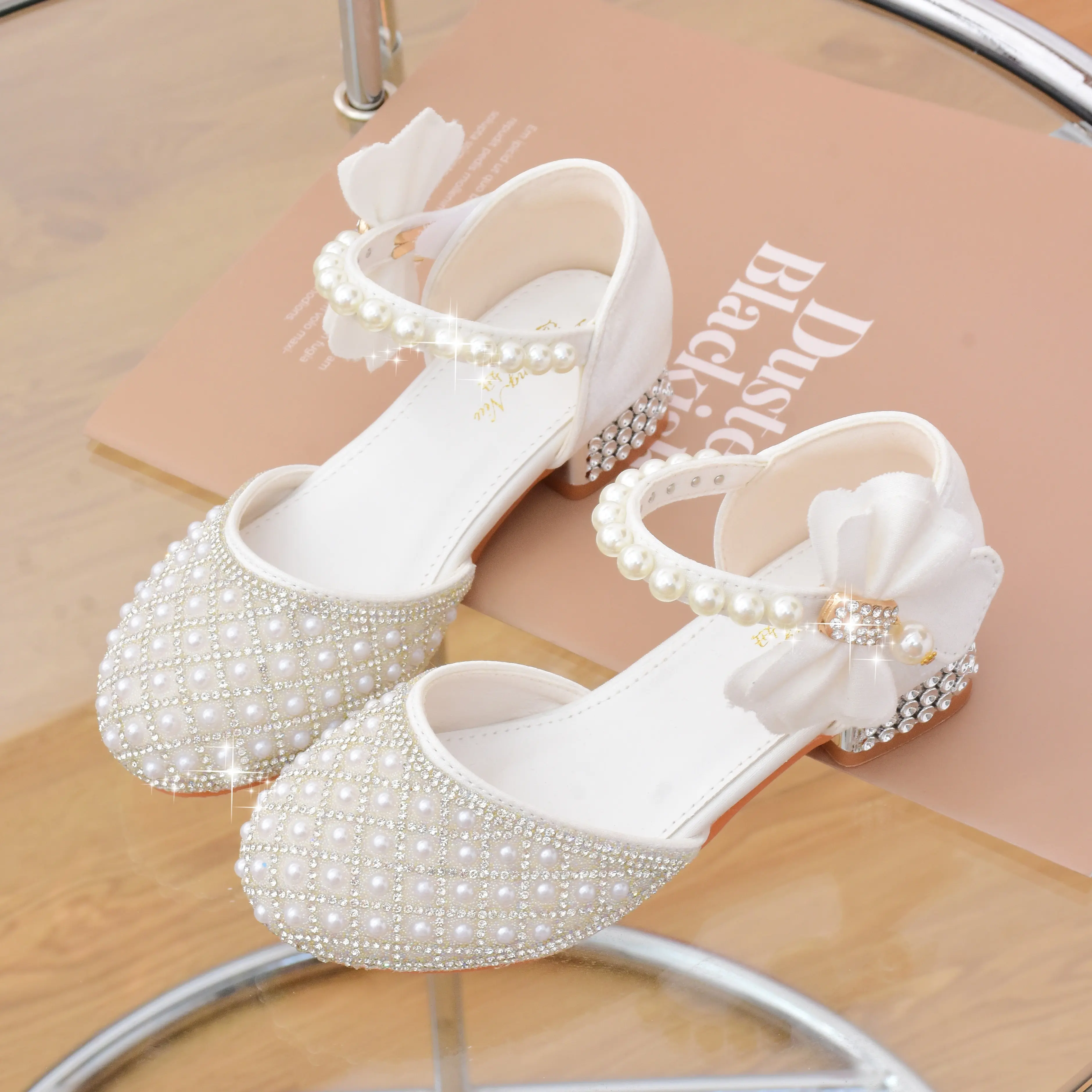 High Heels Sweet Pearl Crystal Shoe Lace Rhinestone Bow Girls' Princess Shoes Runway Performance Shoes with Dress Shoes, Spring Summer