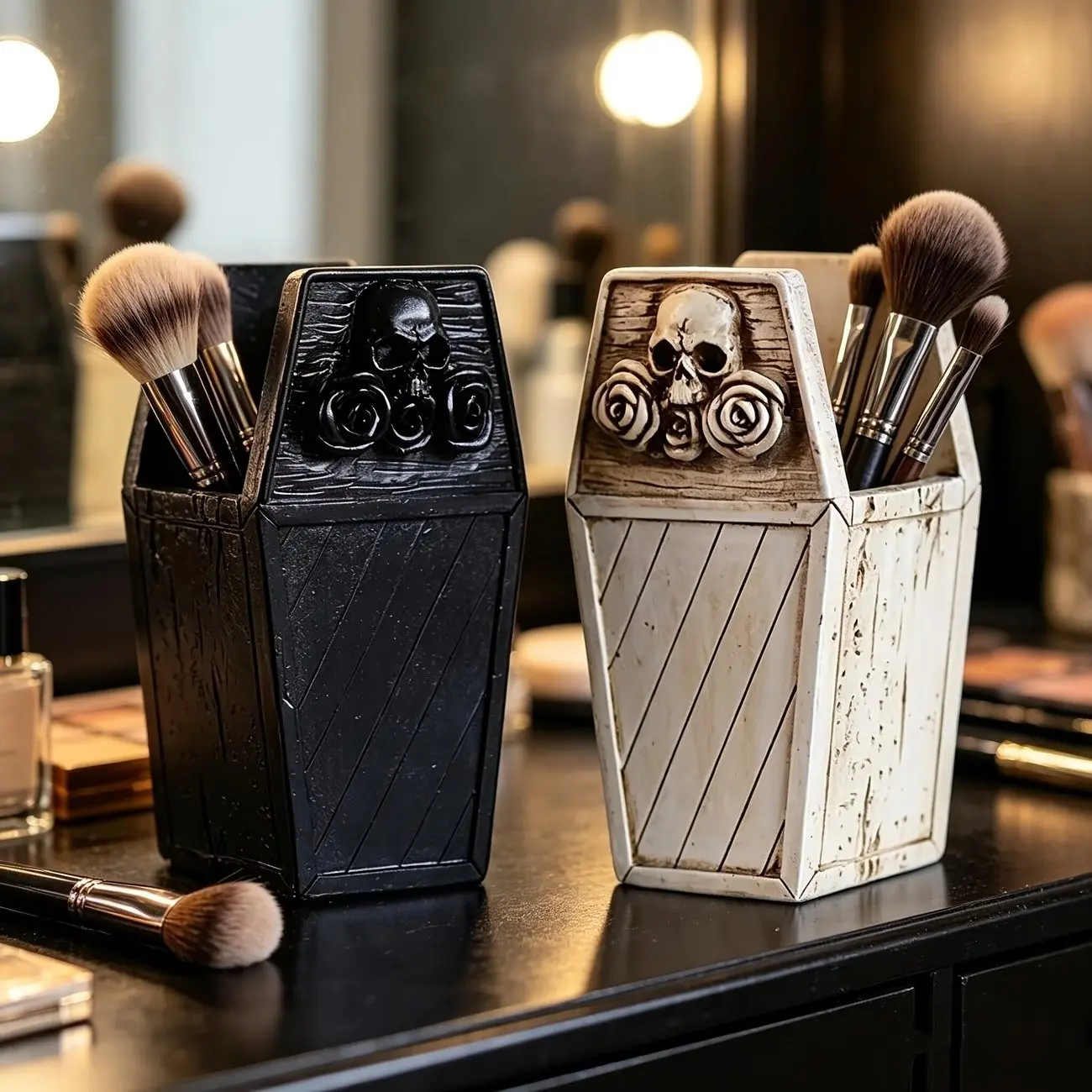 Gothic Coffin Pen Holder, Resin Desktop Organizer, Multi-Functional Makeup Brush Storage, Vintage Decorative Item, Easy Clean, Durable