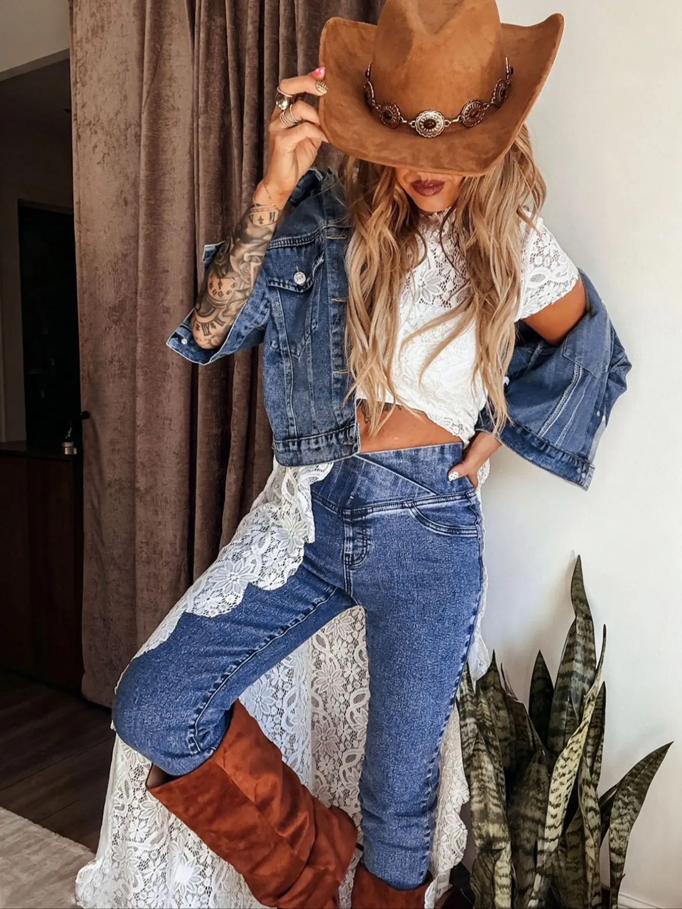 【The Hazel - Katrina's Exclusive】Women's Light Blue Acid Wash Cross V Low Waist High Stretch Skinny Jeans, Slim Fit Ankle Length Denim Pants with Faux Front Pockets & Real Back Pockets, Y2K Streetwear Daily Casual Date Outfits for Women TChic