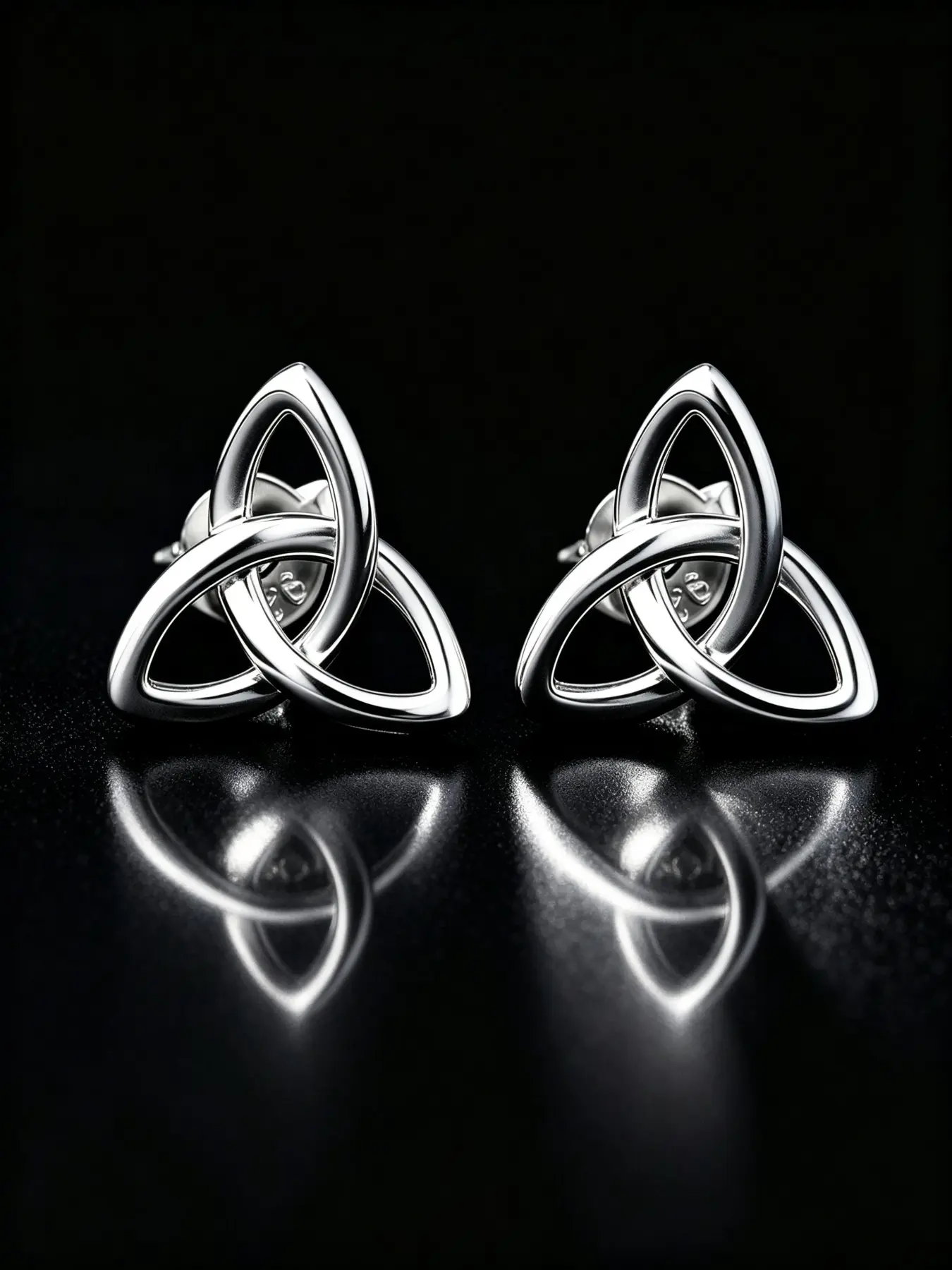 1 Pair S925 Silver Celtic Knot Earrings, Hypoallergenic Pure Silver Jewelry, Anti-Tarnish, Perfect for Dates, Parties, Daily Wear