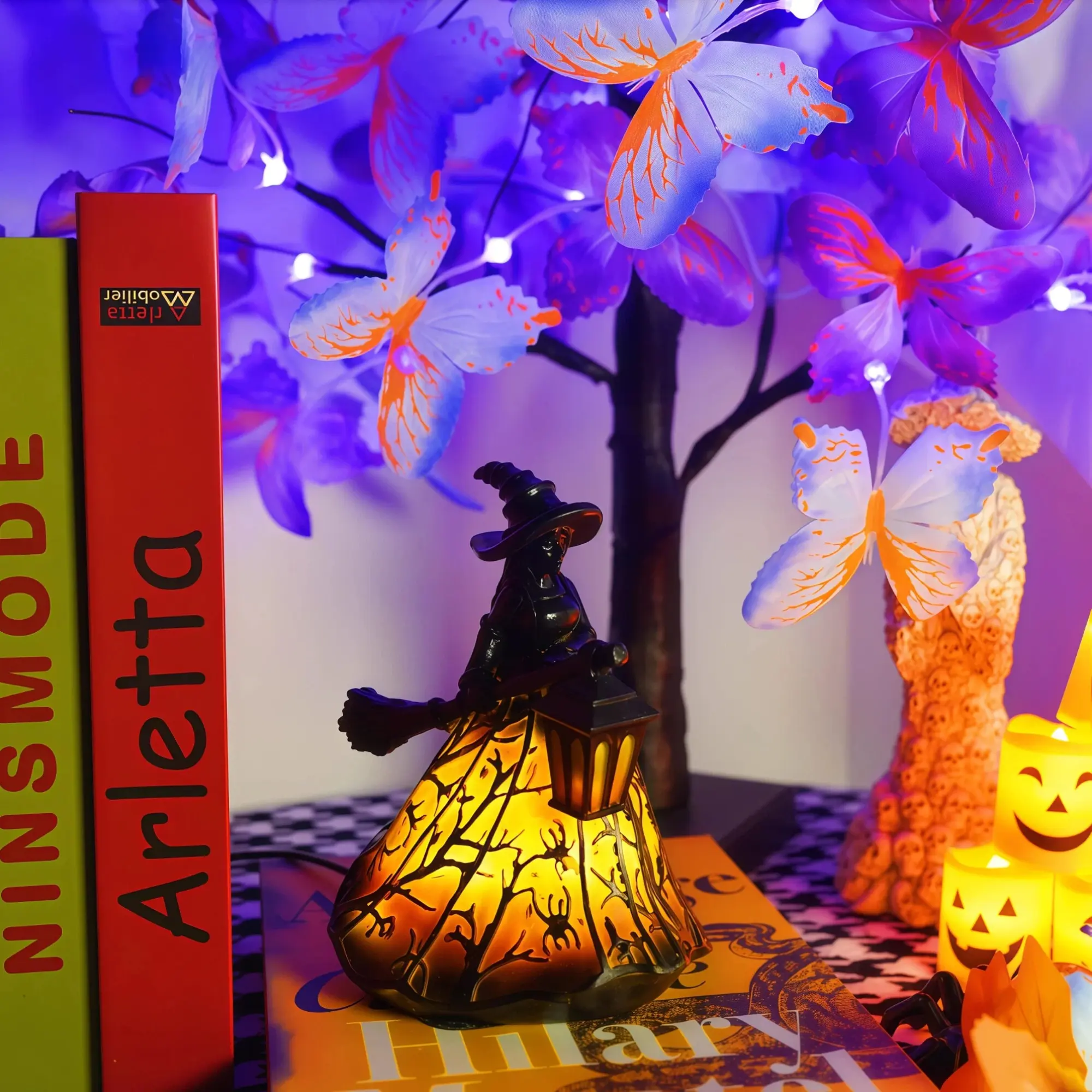 Halloween Witch Night Light Ornament, Light Up USB Powered Resin Decor, Warm Glow Atmosphere Lamp, Party Festival Decoration, Bedroom Desk Horror Night Decor