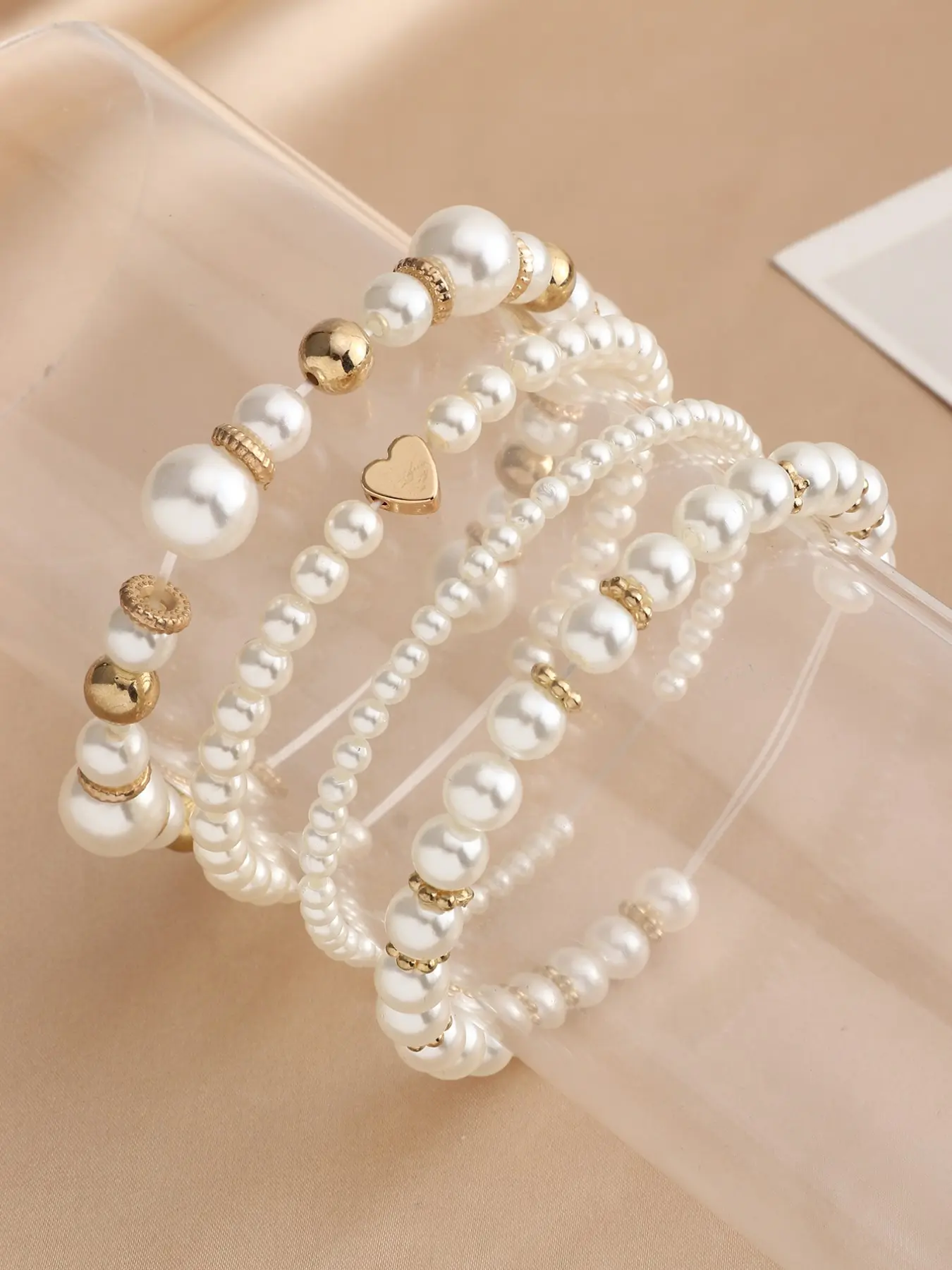 4-Piece Korean Style Imitation Pearl Stackable Bracelets for Women, Boho Multi-Layered Fashion Jewelry Set, Sweet and Versatile Hand Chain Collection, Exquisite Bracelet