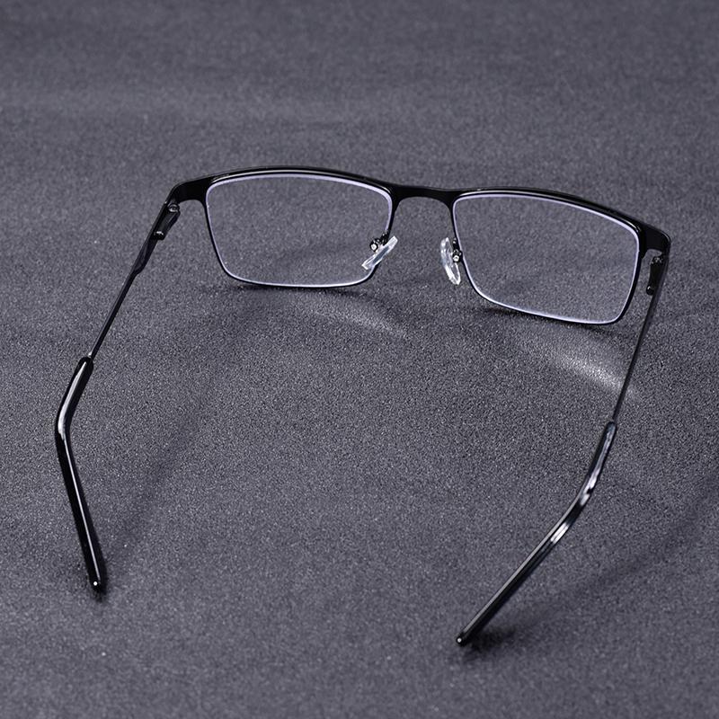 Men's Metal Frame Reading Glasses, Anti-Blue Light HD Lenses, Classic Square Stylish Eyewear, Durable Lightweight Presbyopic Glasses +1.0 to +4.0 for Daily Reading & Screen Use