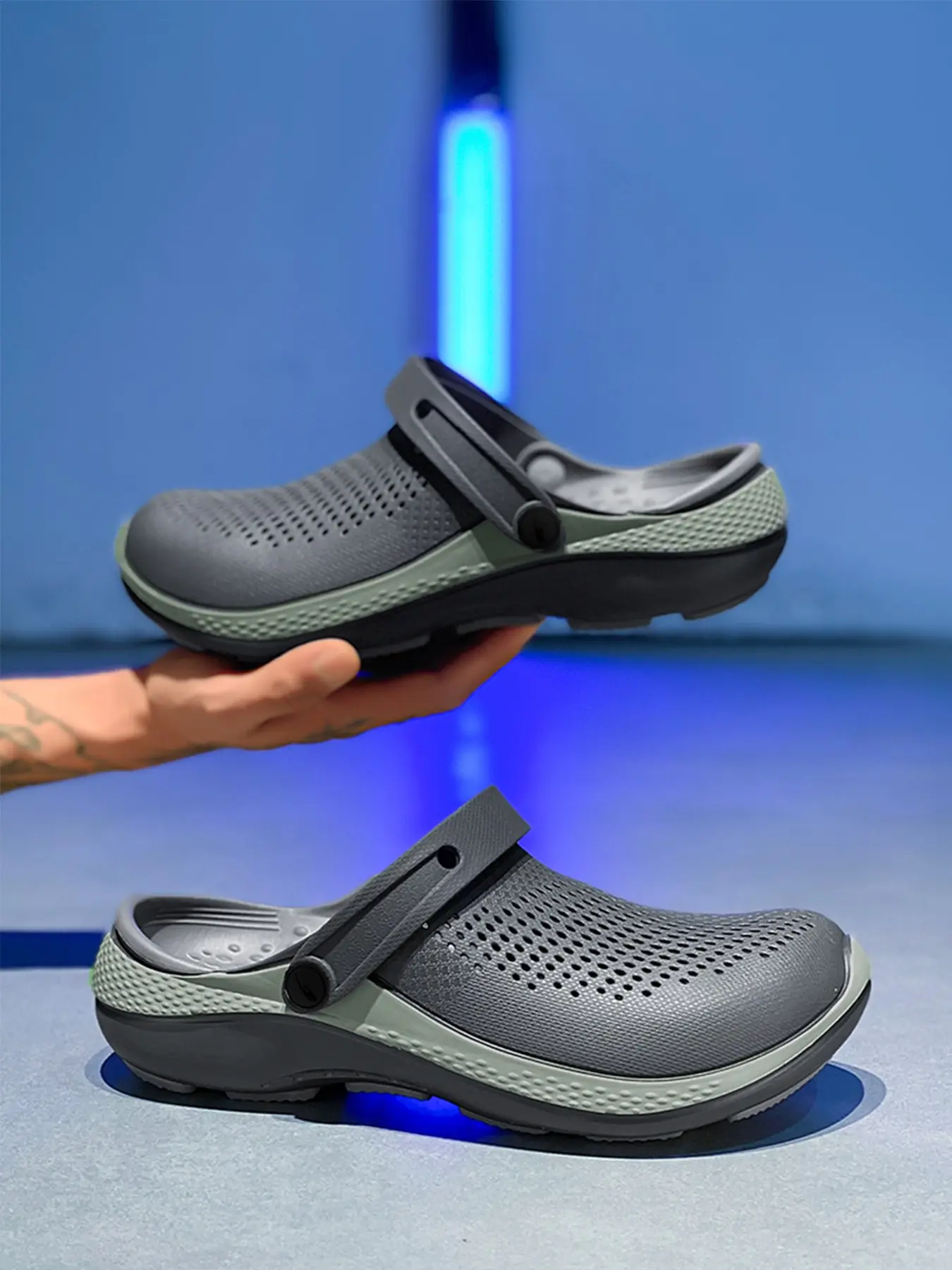 Men's Summer Outdoor Anti-Slip Open-Toe Sandals, Large Size Sport Beach Slippers, Comfortable and Durable Footwear for Men, EVA Slide Slip Resistant Slides