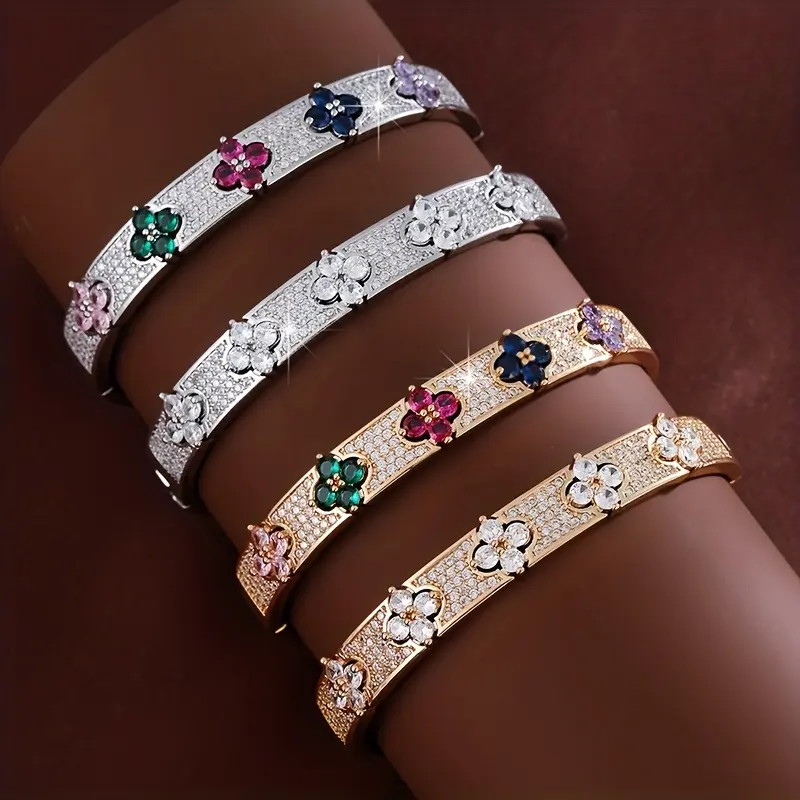 1pc Fresh Small Flower Arrangement Design Synthetic Inlaid Women's Fashion Bracelet