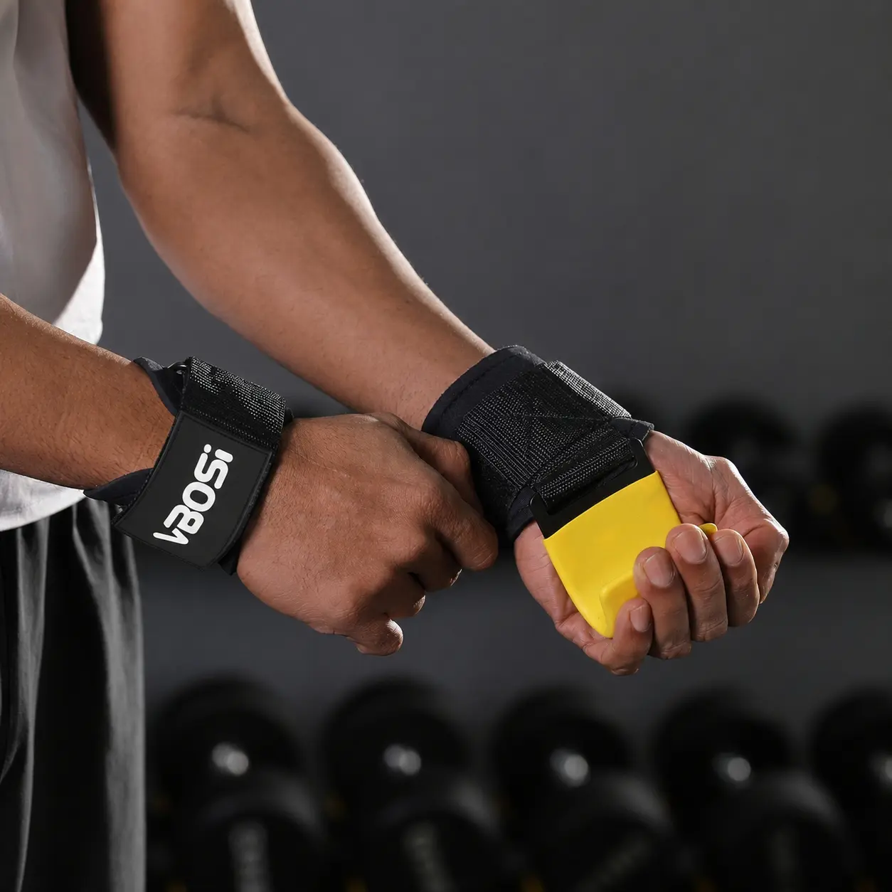 VBOSI 1 Pair Men and Women Weightlifting Grips with Adjustable Wrist Straps, Gym Training Accessories, Fitness Exercise Accessories, Suitable for Pull-Ups, Deadlifts, Strength Training and Fitness Workouts