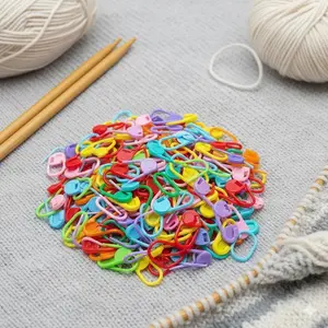 Reusable Slip-Proof Plastic stitch Markers, Crochet Locking Clips for Knitting, Anti-Slip Stitch Holders & Multi-Color Row Counters, Diy craft Sewing Accessories, No-Slip Yarn Marker Pins