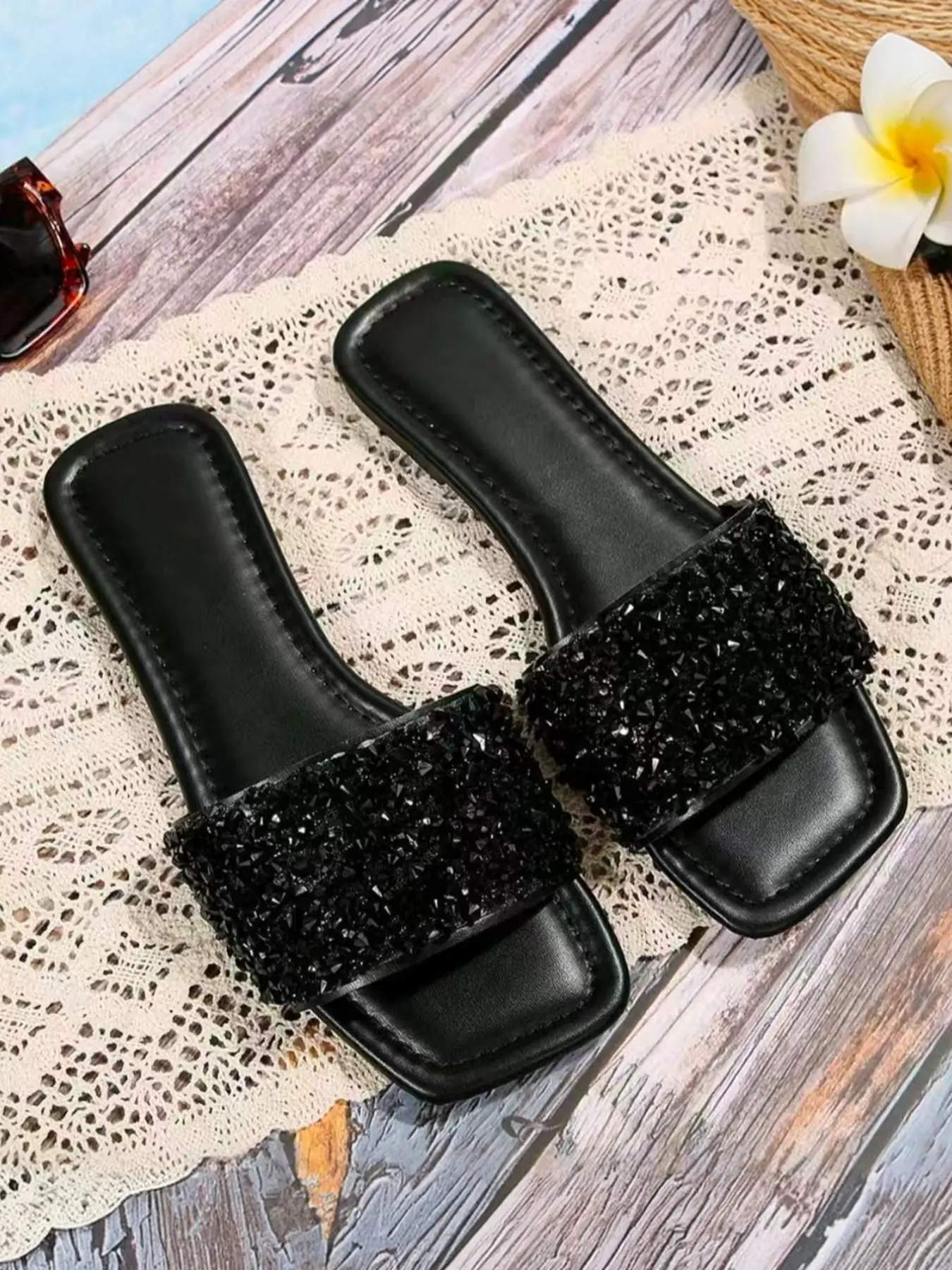 Women's Sparkly Rhinestone Slippers, Flat, PU Leather Soft Sole, Fashionable Rubber Sole, Non-Slip, Perfect for Home & Outdoors