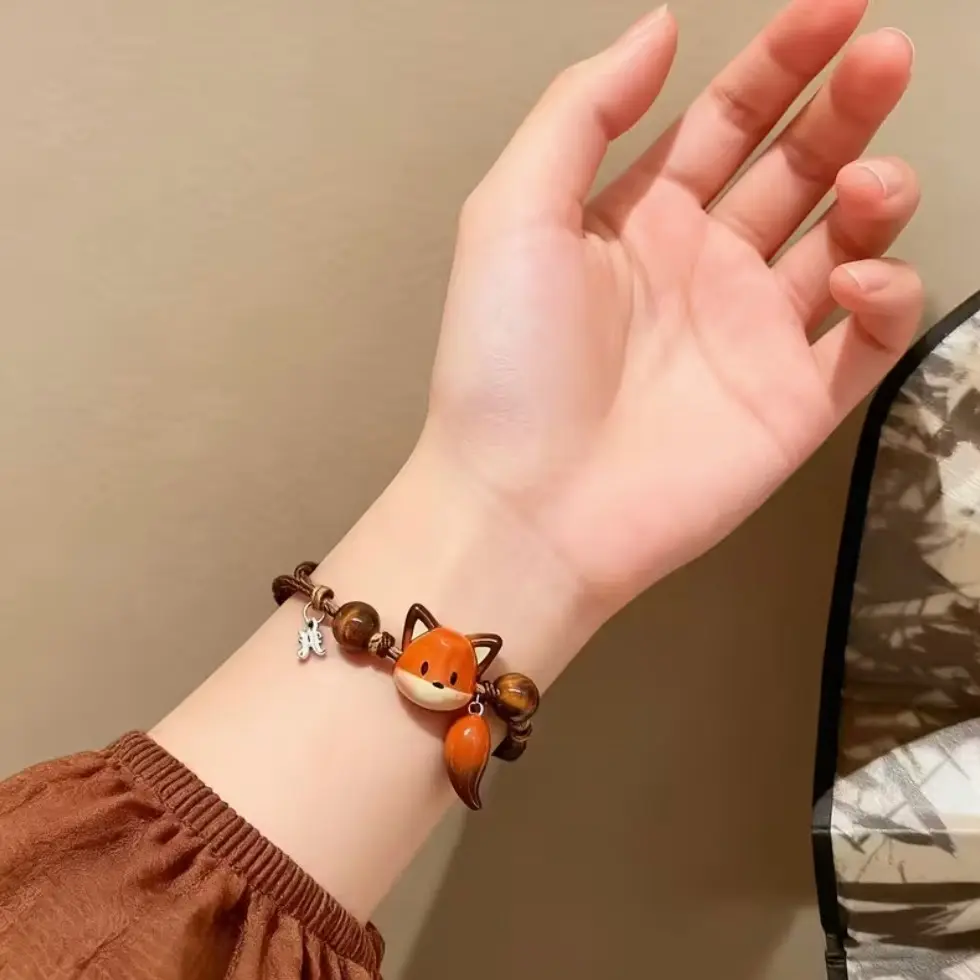 1Pc Y2K Fox Charm Bracelet, Adjustable Boho Cord Bracelet with Cute Fox Pendant for Everyday Wear, Travel, Parties & Gift for Women