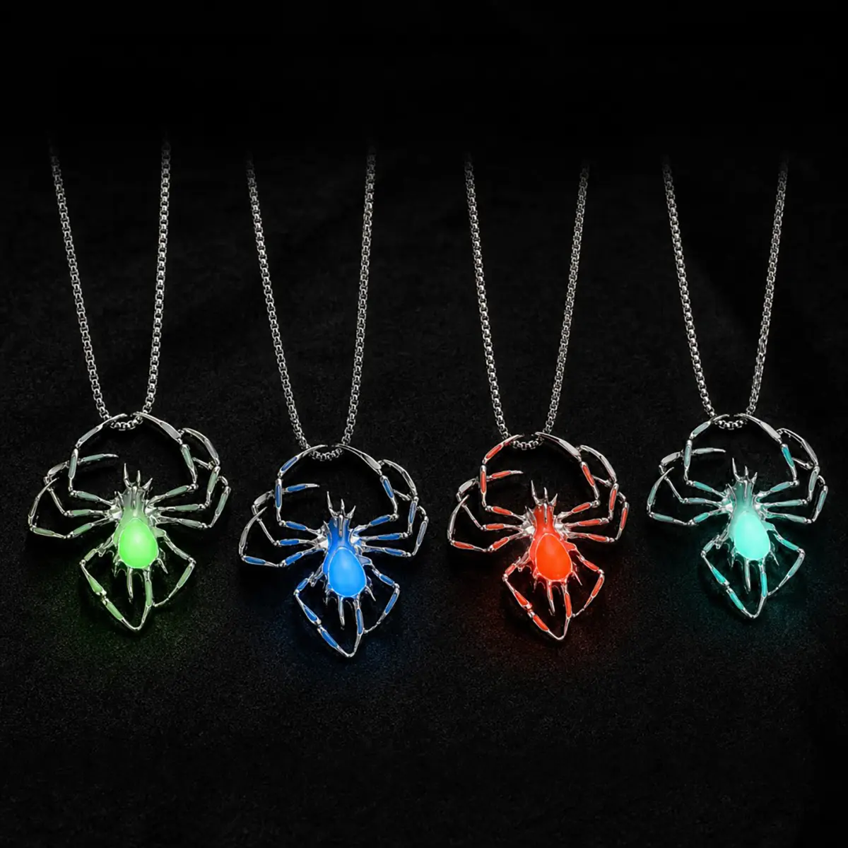 Unisex Gothic Luminous Spider Pendant Necklace for Men Women, Alloy Hollow Spider Chain with Long-Lasting Glow Resin Inlay, 4 Glow Color 60cm Box Link Chain Subculture Punk Halloween Dark Aesthetic Jewelry Gift for Daily Street Party Wear