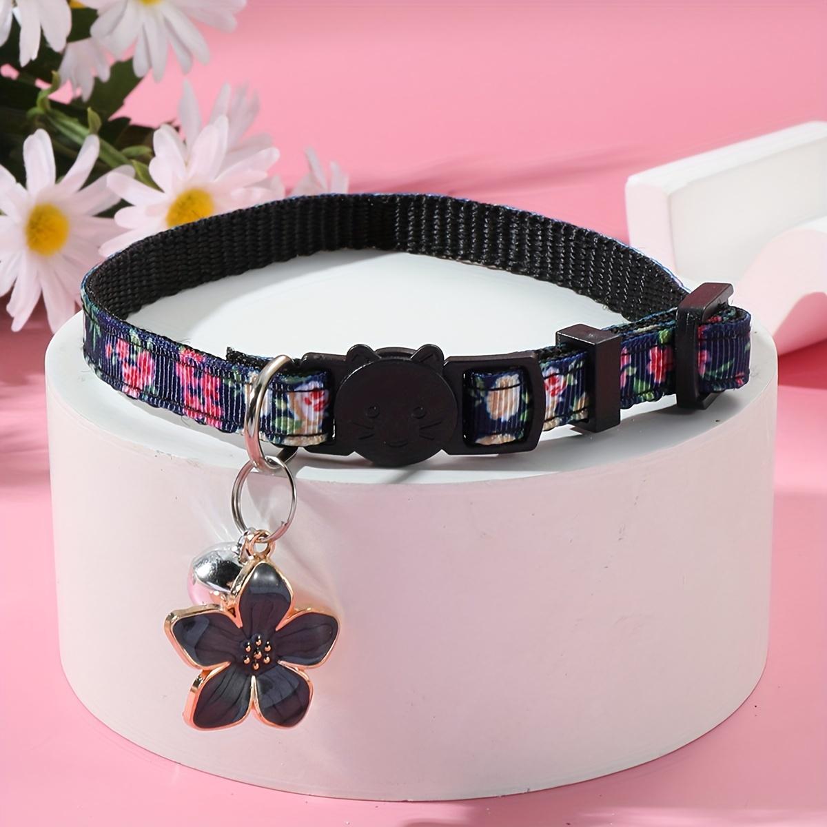 Pet Collar with Flower & Bell Pendant, 2 Counts/set Cute Pet Collar with Adjustable Safety Buckle, Pet Accessories for Small Dogs & Cats