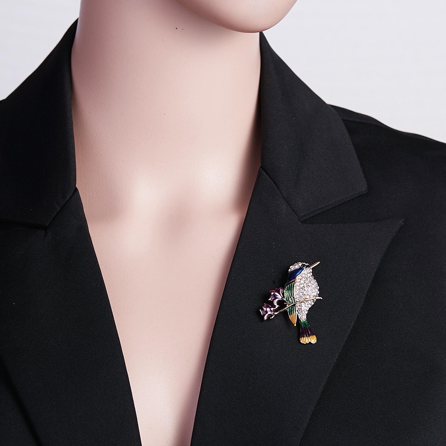 New Fashion Rhinestone Enamel Bird Brooch Cute Ainmal Hummingbird Brooches Scarf Dress Coat Lapel Pins Suit Badges Jewelry Gifts