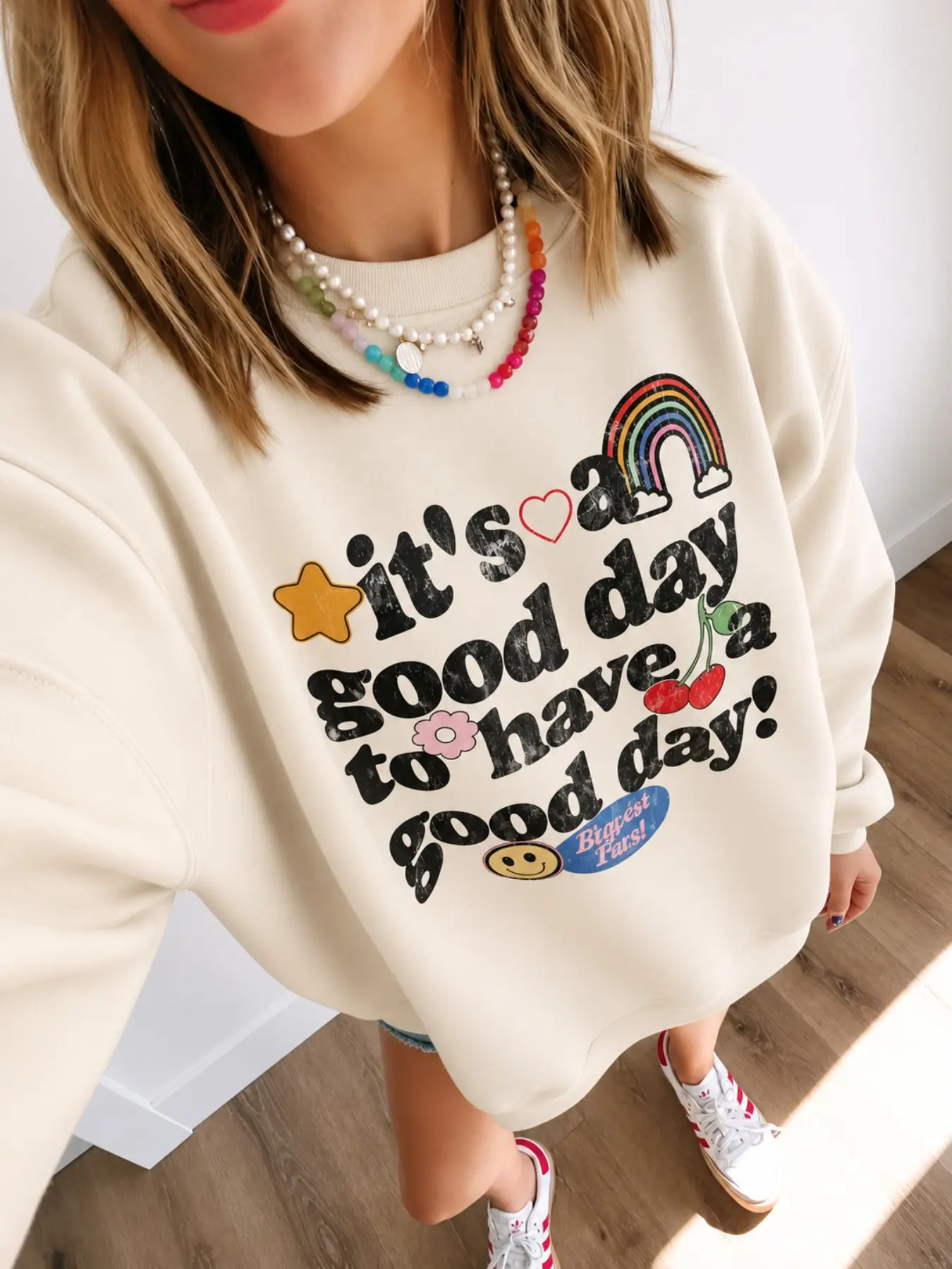 Women's It's A Good Day To Have A Good Day Graphic Crewneck Sweatshirt, Retro Rainbow Smile Print Oversized Long Sleeve Pullover, Casual Vintage Positive Quote Jumper