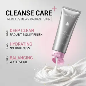 Calming Cleansing Milk, Rich in Salicylic Acid, Centella Asiatica, Deep Cleanse, Oil Control, Soothes Skin, Suitable for Sensitive Skin, Unisex Face Wash