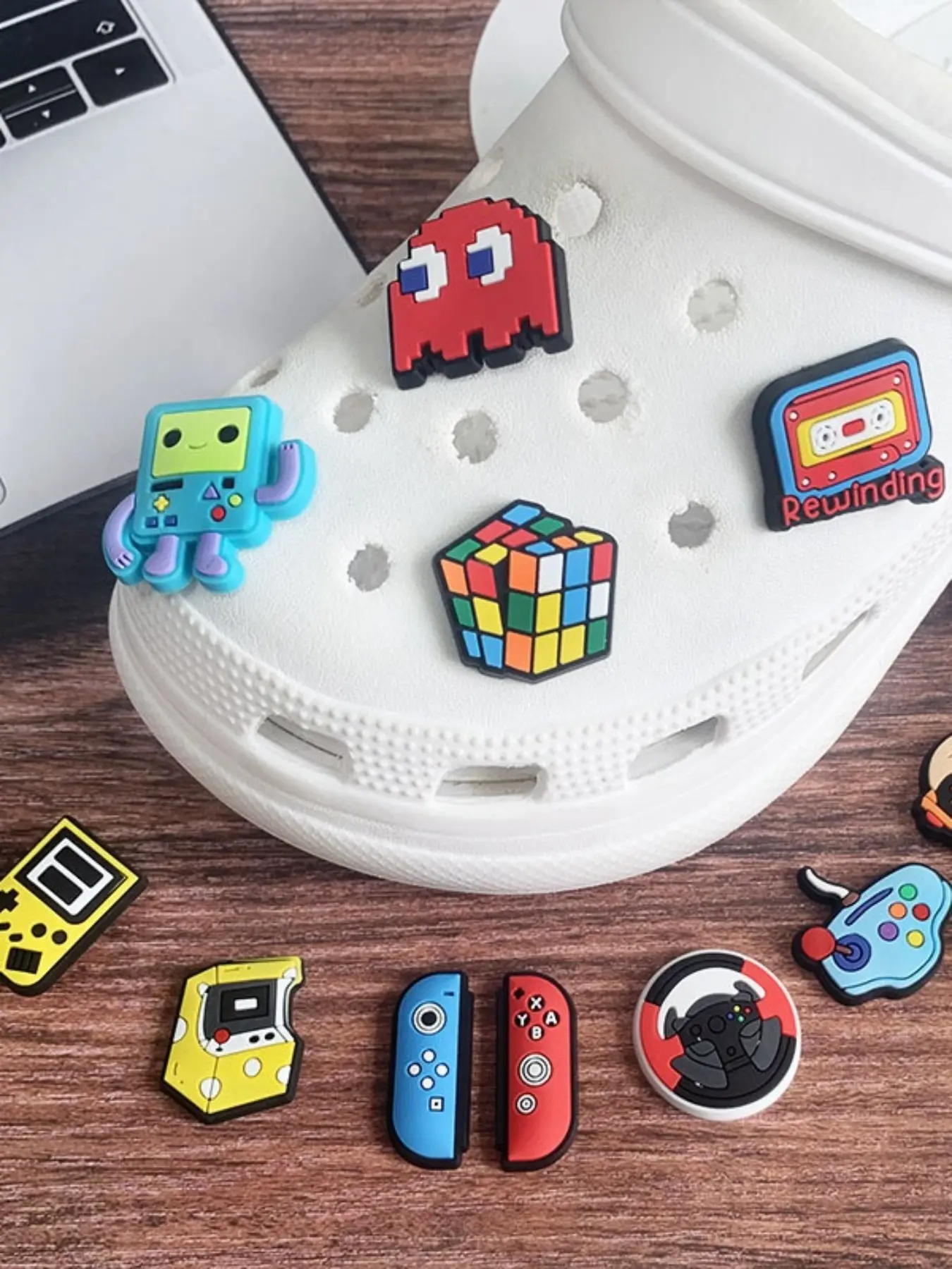 9pcs Elegant Game Controller Shoe Accessories, PVC Soft Gel DIY Detachable, Perfect Holiday Gift, All Seasons Fashionable