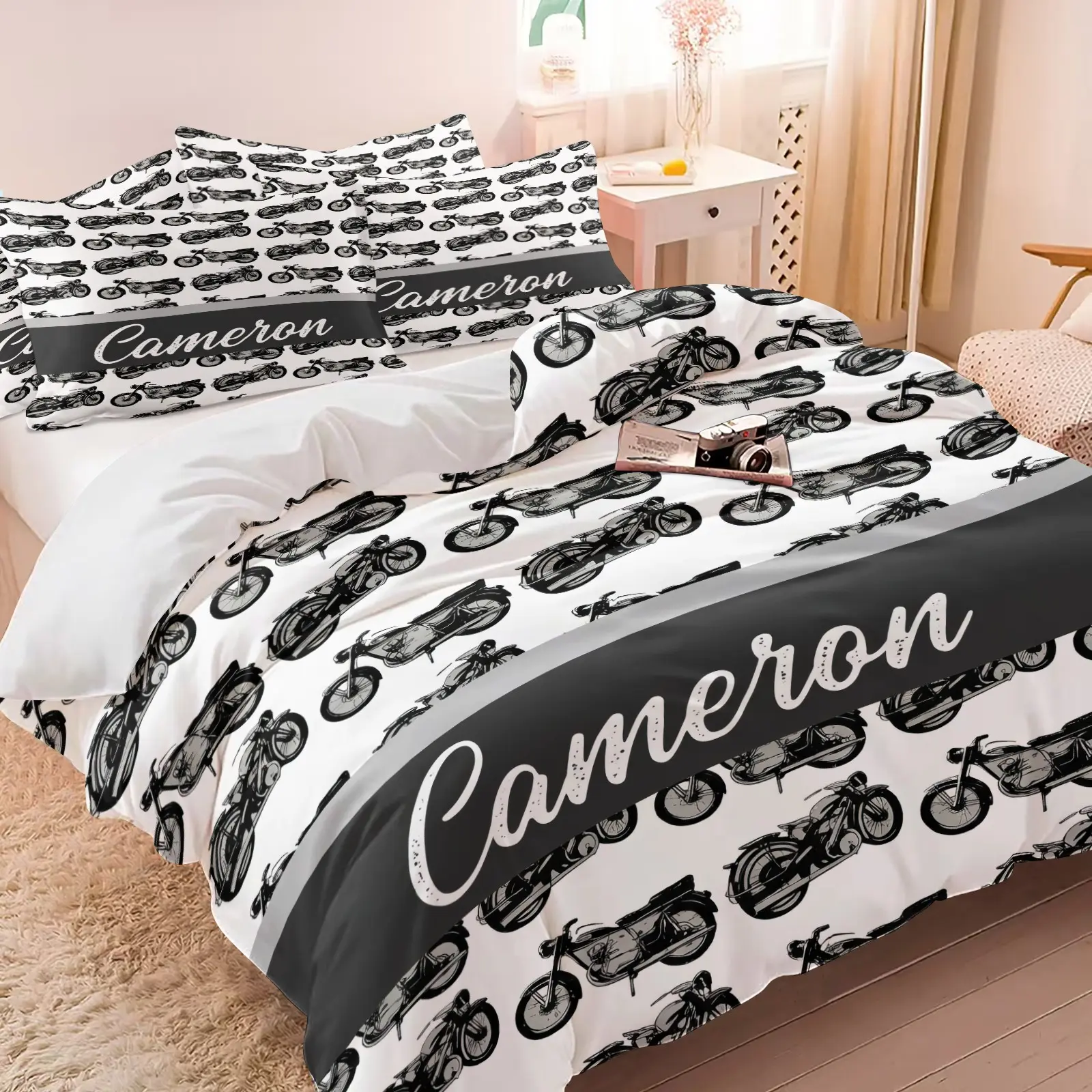 2/3Pcs Soft Custom Name Motorcycle Comforter Set Black White Vintage Retro Bike Print Personalized Bedding Lightweight Masculine All Season Bed Set For Boys Motorcycle Lover Bedroom