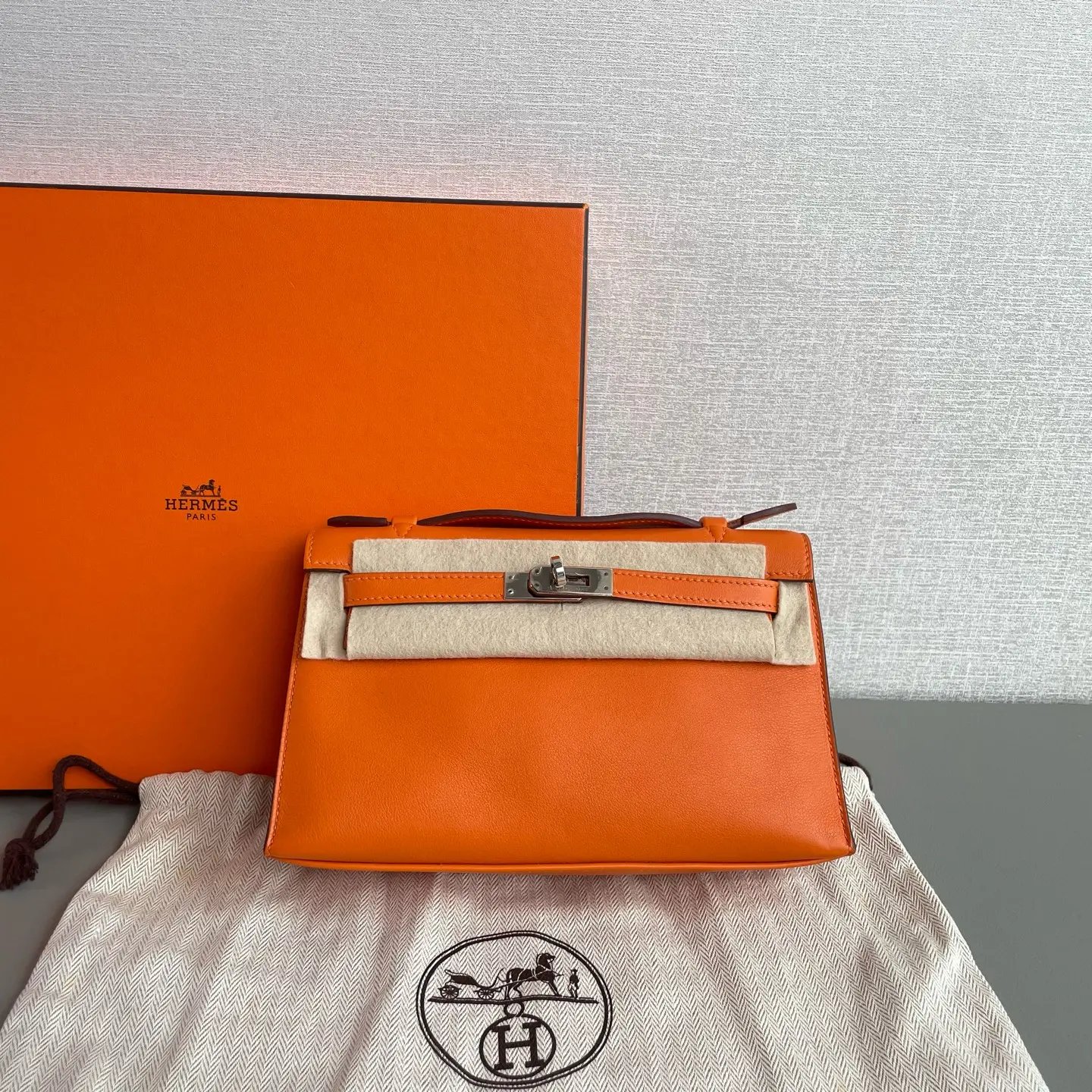 Pre-owned Hermes Mini Kelly Swift Crossbody Handbag, Very Good Condition Luxury Bag P07E14022