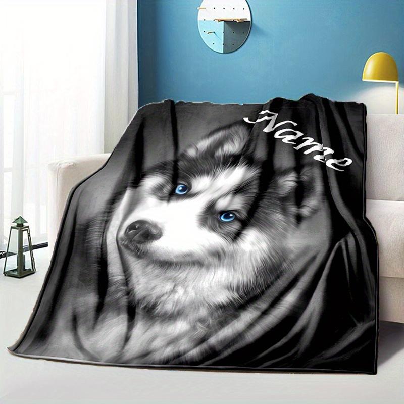 Personalized Husky Dog Fleece Blanket with Custom Name - Cozy Polyester Throw for Bed, Sofa, Office Chair - Large Area Coverage Over 2.16m² - Warm Gift for Christmas, Halloween - 59x79 inches - For Dog Lovers - Perfect Gift for Family & Friends