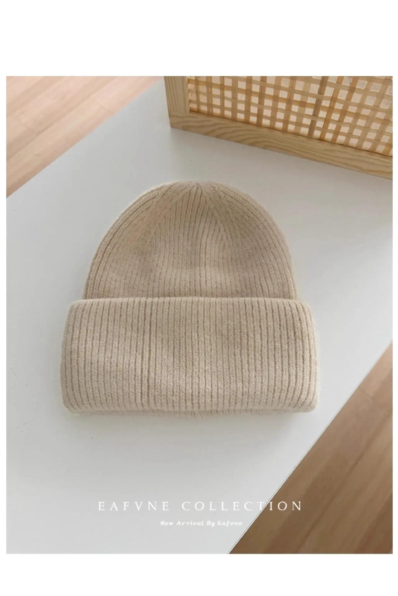 1pc Warm Knit Beanie for Men Women,Slouchy Beanie Hats Winter Knit Cap Soft Ski Hat Unisex,Thick Fisherman Cuff Plain Skull Caps