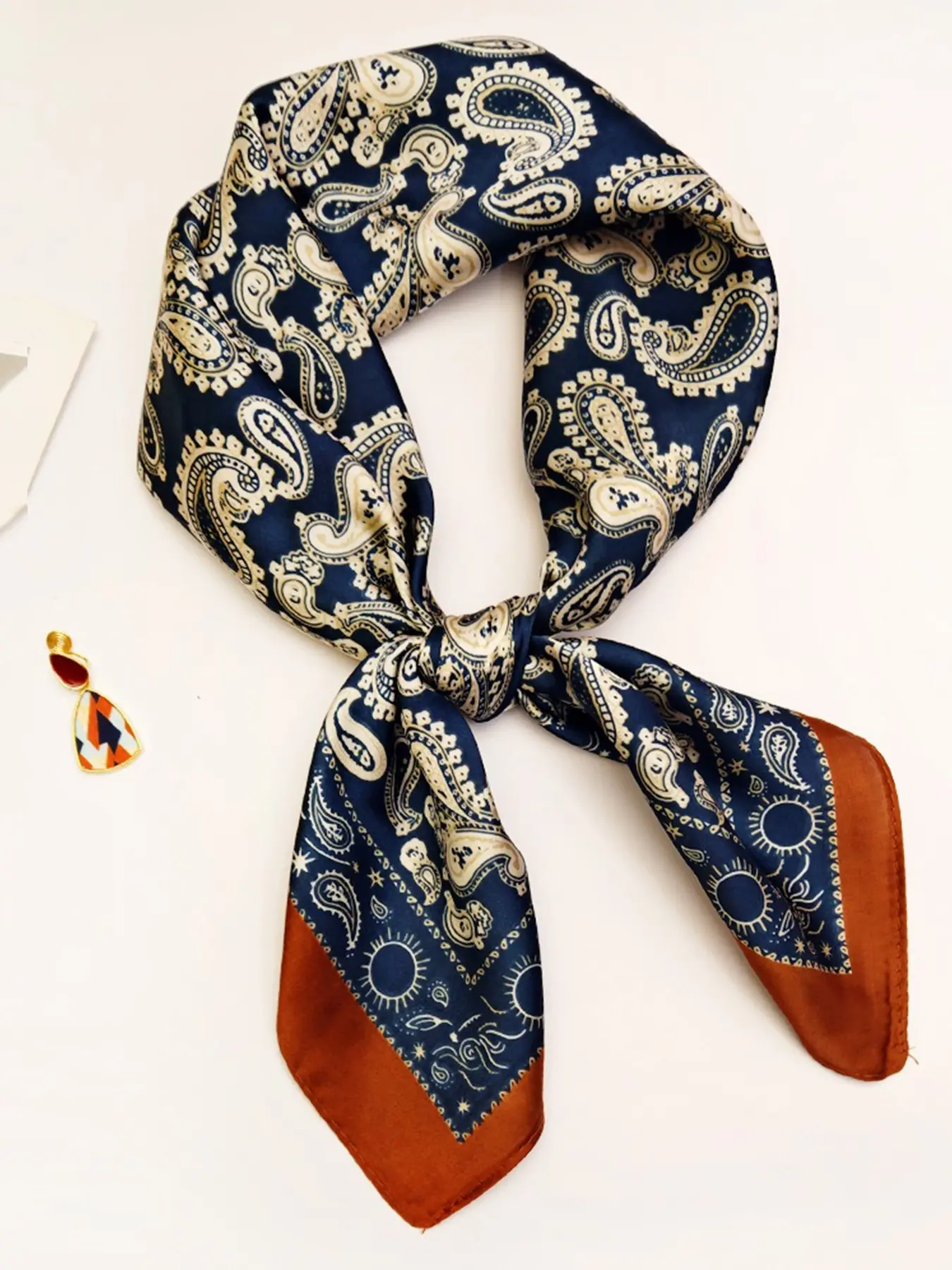 2026 New Fashion 66×66cm Luxury Silk Square Scarf Neckscarf Multi-use Women Shawl Decorative Headband Neck Wrap Elegant Bandana Handbag Ribbon