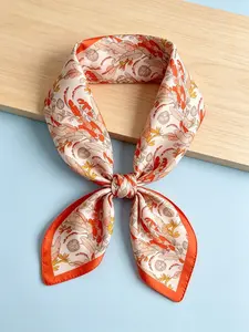 Women's Leaf Print Mulberry Silk Scarf, Slim-Fitting Boho Style, Breathable & Skin-Friendly, All-Seasons Fashion Accessory