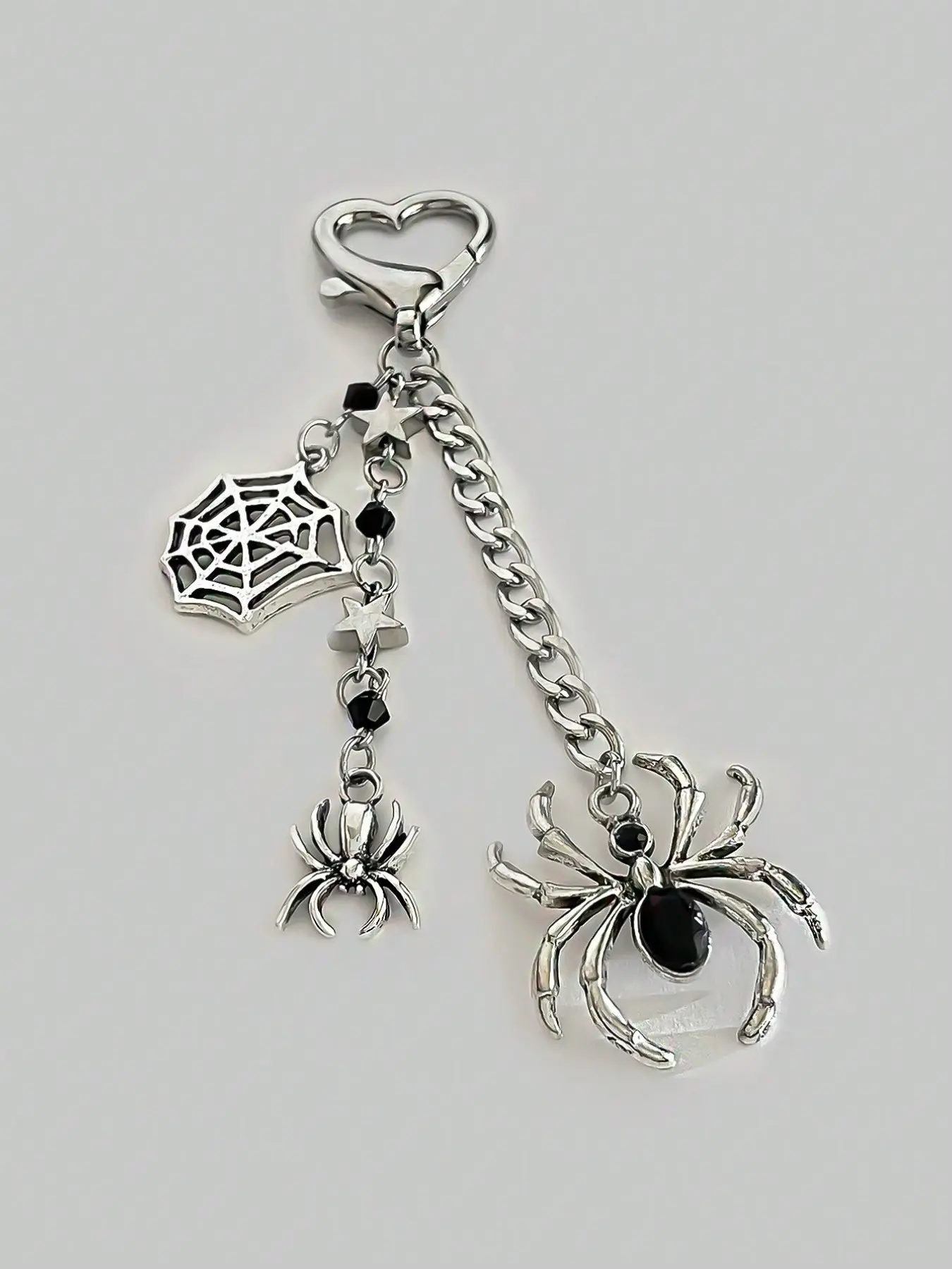 Punk Gothic Dark Spider Pendant Keychain, Halloween Gift for Friends and Couples, Bag Accessory, Unique Punk Style Jewelry