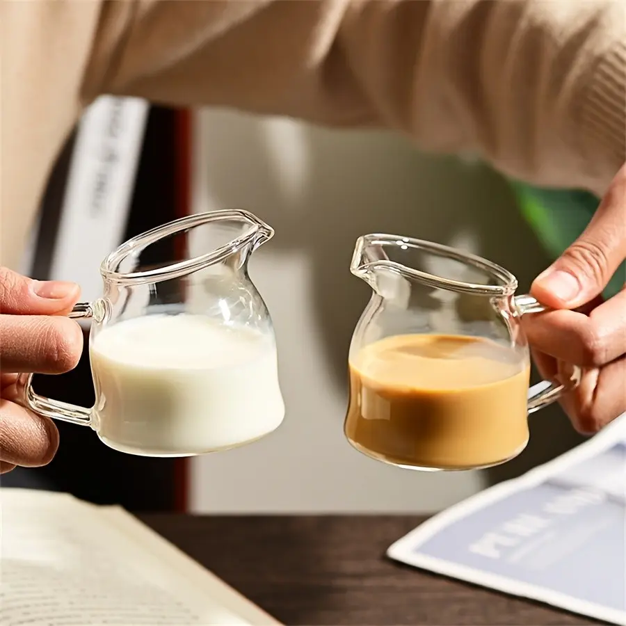 Mini Glass Milk Jug, Transparent Clear Simple Design, Smooth Pouring, Compact Storage, Ideal for Steak Sauce, Coffee, Honey, Jam, Home Dining, Tea Time