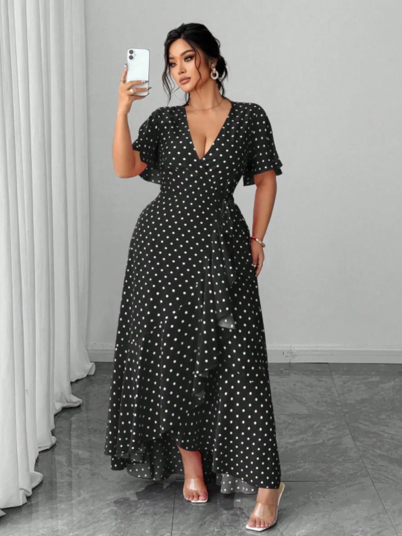 Elegant Polka Dot V-Neck Wrap Dress, Ruffle Short Sleeve Waist Cinching Fit, Summer Vintage Chic Style, Office Commute, Evening Party, Casual Wear