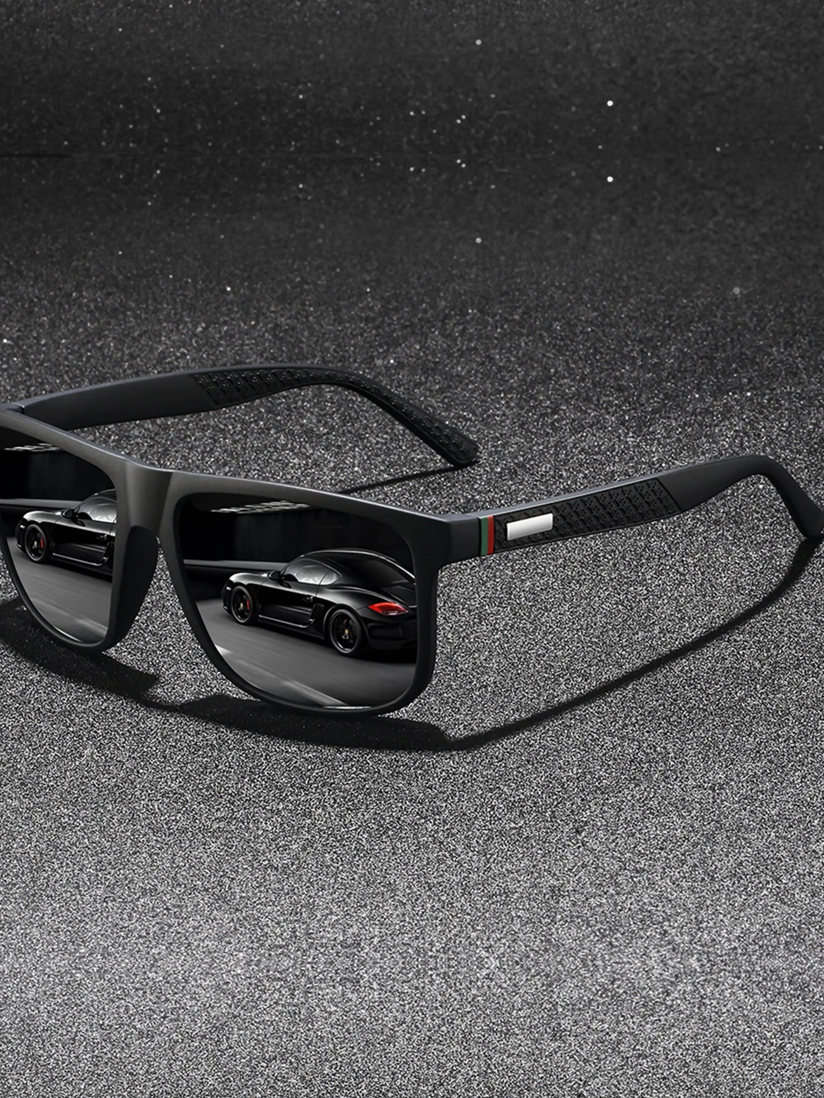 Fashionable retro checkered square glasses, suitable for both men and women, with multiple color options, casual style, fashionable accessories for daily casual wear, classic colored striped frame with rubber nose pad, combining comfort and practicality.