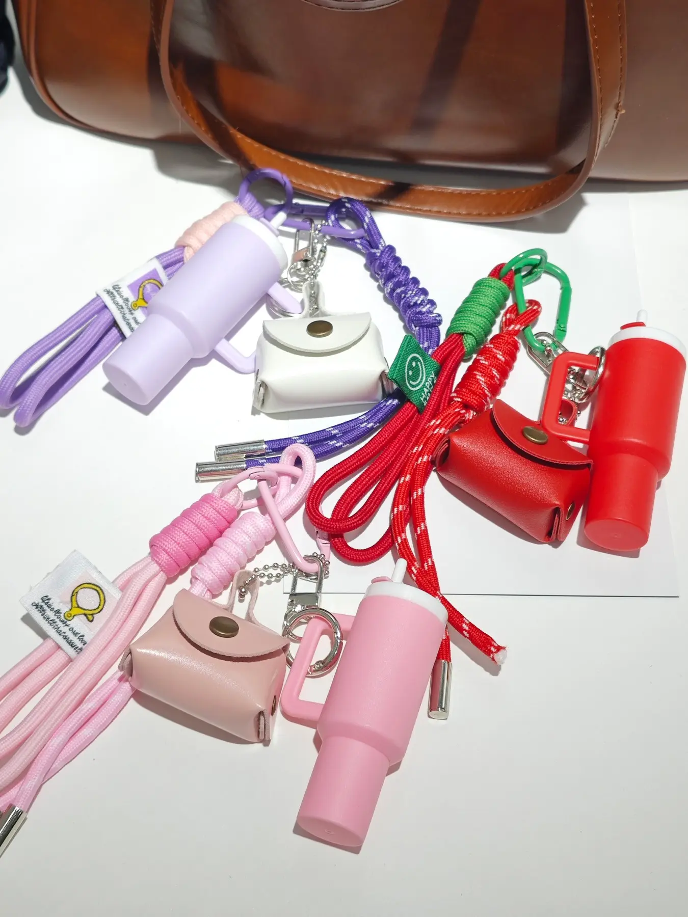 Mini Tumbler & PU Leather Bag Charm Keychain Set, Cute Water Bottle & Small Pouch Pendant with Braided Rope & Metal Clasp, Anti-lost Accessory for Backpacks, Keys & Handbags, Lovely Gift for Teens, Students & Casual Daily Users