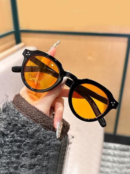 Classic Round Polarized Sunglasses for Men and Women, Retro Style Uv400 Lenses for Maximum Sun Protection, Lightweight Design for All-Day Comfort