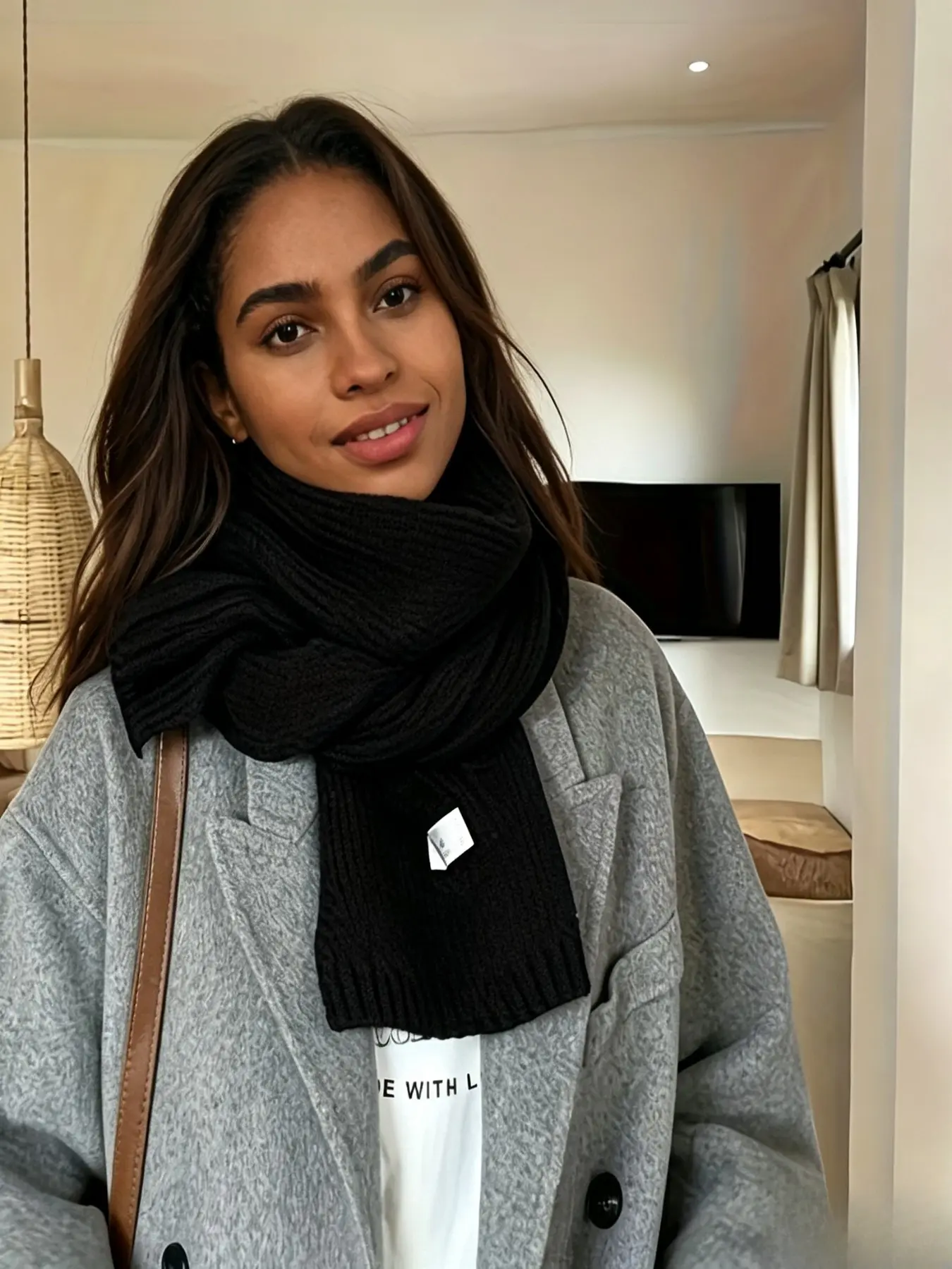 Thick Soft Scarf for Men and Women, Warm Winter Neck Warmer, Elastic Stretchable Couple's Scarf, Hand Washable, Ideal Gift for Holidays