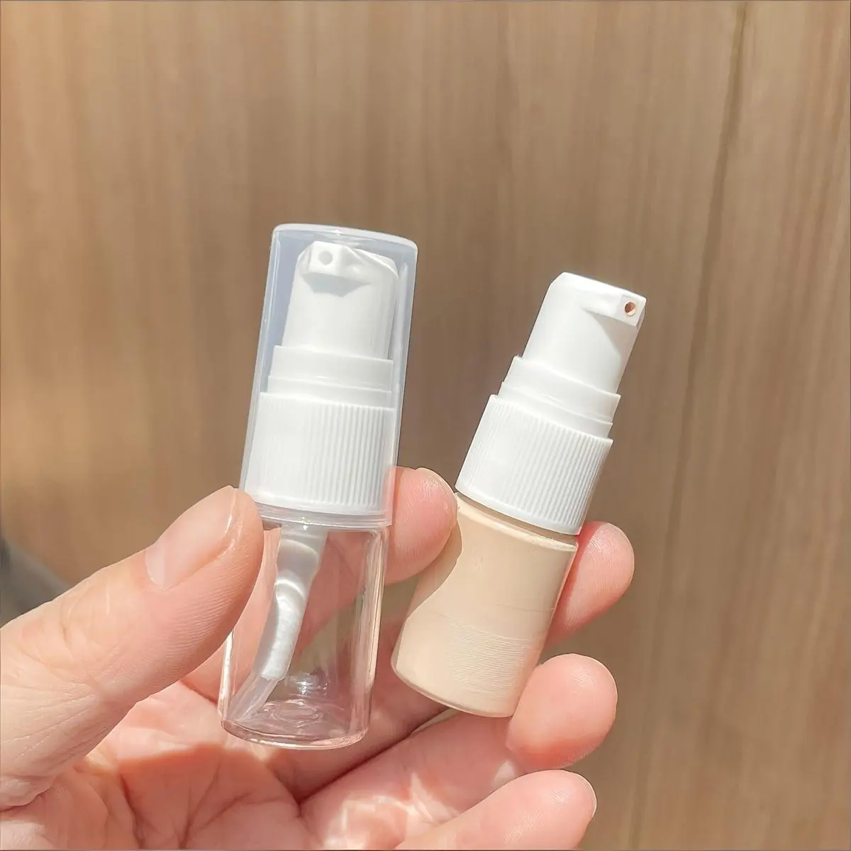 2pcs 2pcs Plastic Lotion Spray Dispenser Bottles with Press Pump Top & Spray Nozzle Suitable for Essence, Foundation, Skincare Samples, Travel-Friendly Refillable Cosmetic Containers for -the- Hydration and Product Testing