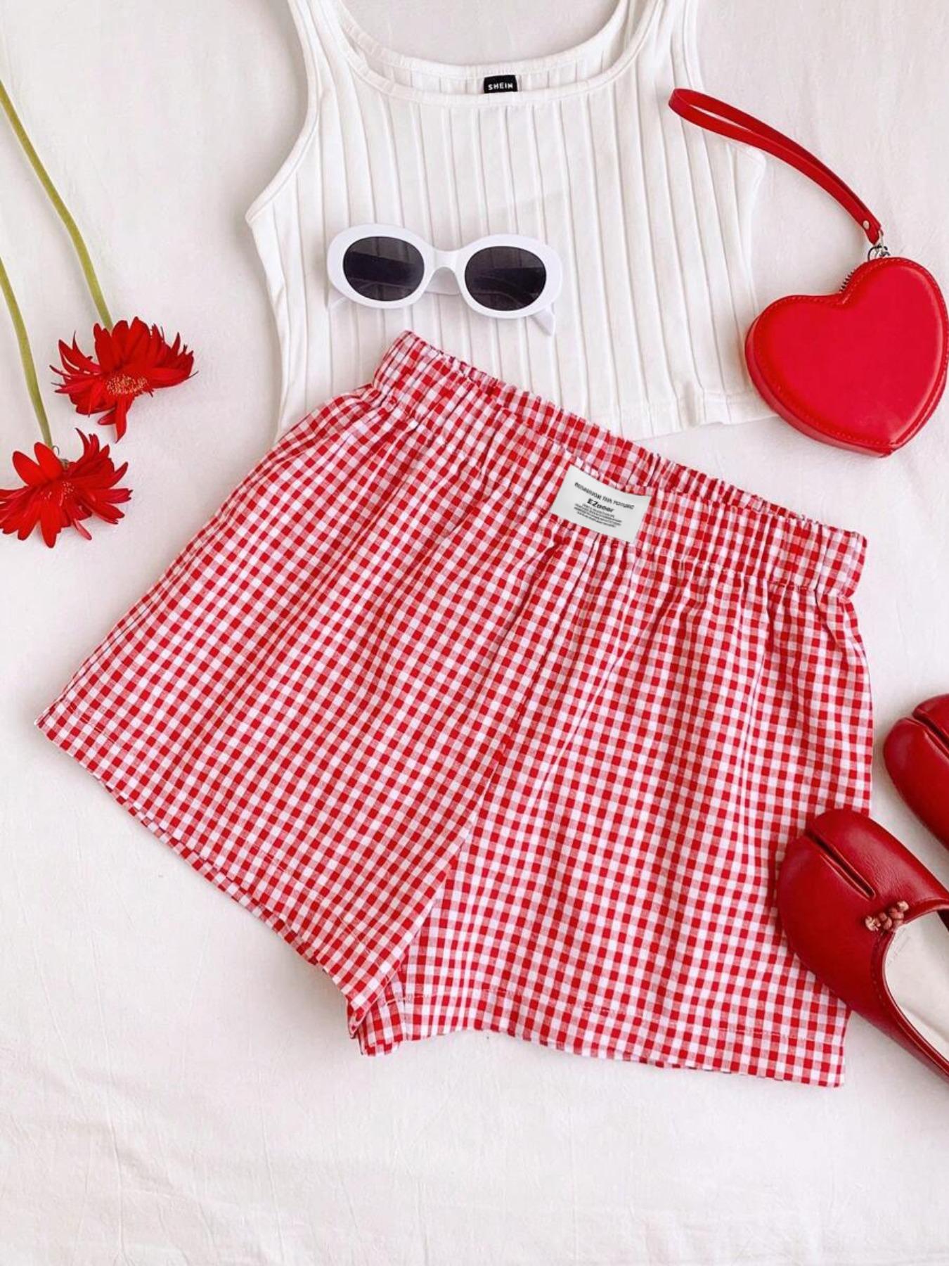 Comfortable Fit Elastic-Waist Gingham Shorts for Everyday Wear, Suitable for Spring and Summer Comfortable Fit Elastic-Waist Gingham Shorts for Everyday Wear, Suitable for Spring and Summer