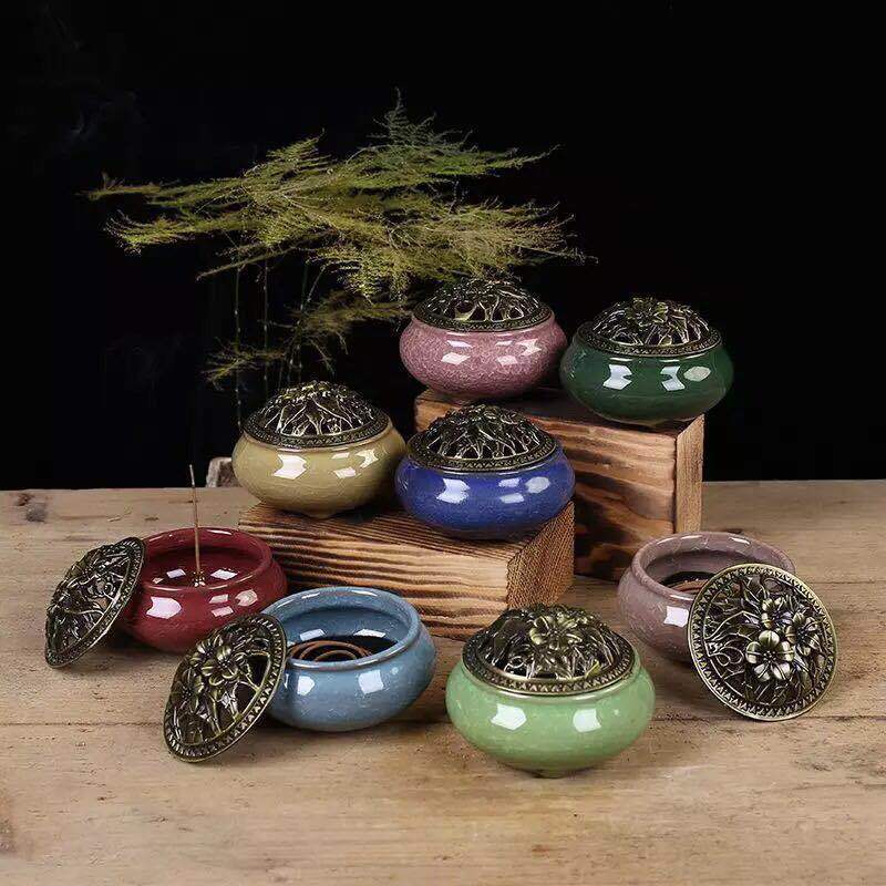 Ceramic Incense Burner for Sandalwood & Coil Incense Retro Alloy Lid Ice Crack Kiln Glaze Small Aromatherapy Furnishing Ornament Censer holder