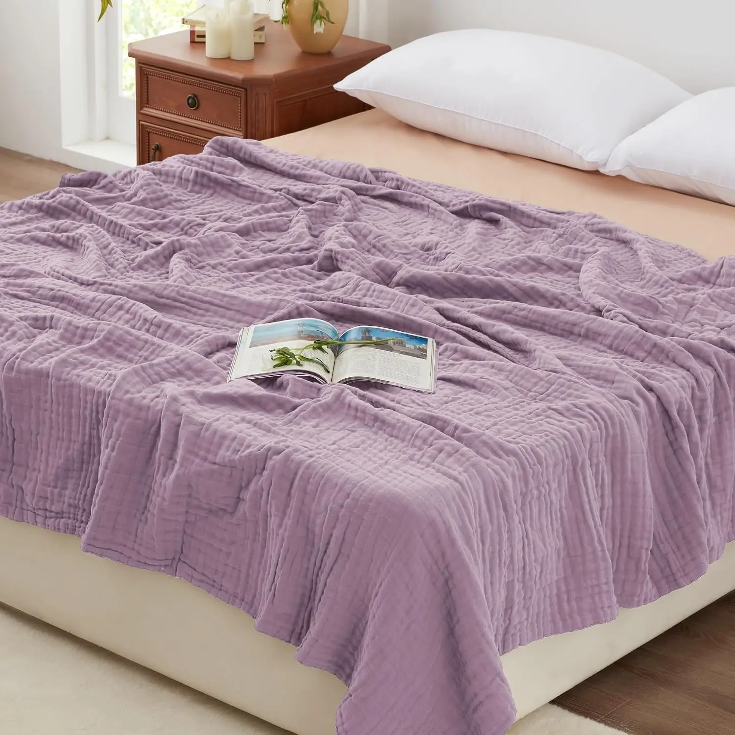 100% Cotton Muslin Blanket, 6 Layer Lightweight Breathable Gauze King Size Blanket 108 x 90 Inches, Soft Summer Blanket for Bed, Lavender