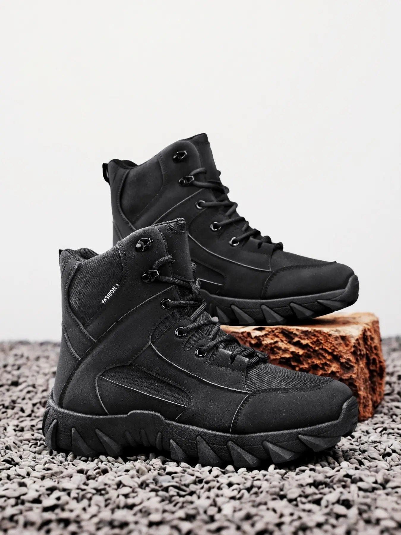 Men's Outdoor Hiking Shoes, Durable Military Combat Boots, Comfortable High-Top Climbing Shoes, Fashionable Desert Camping Boots