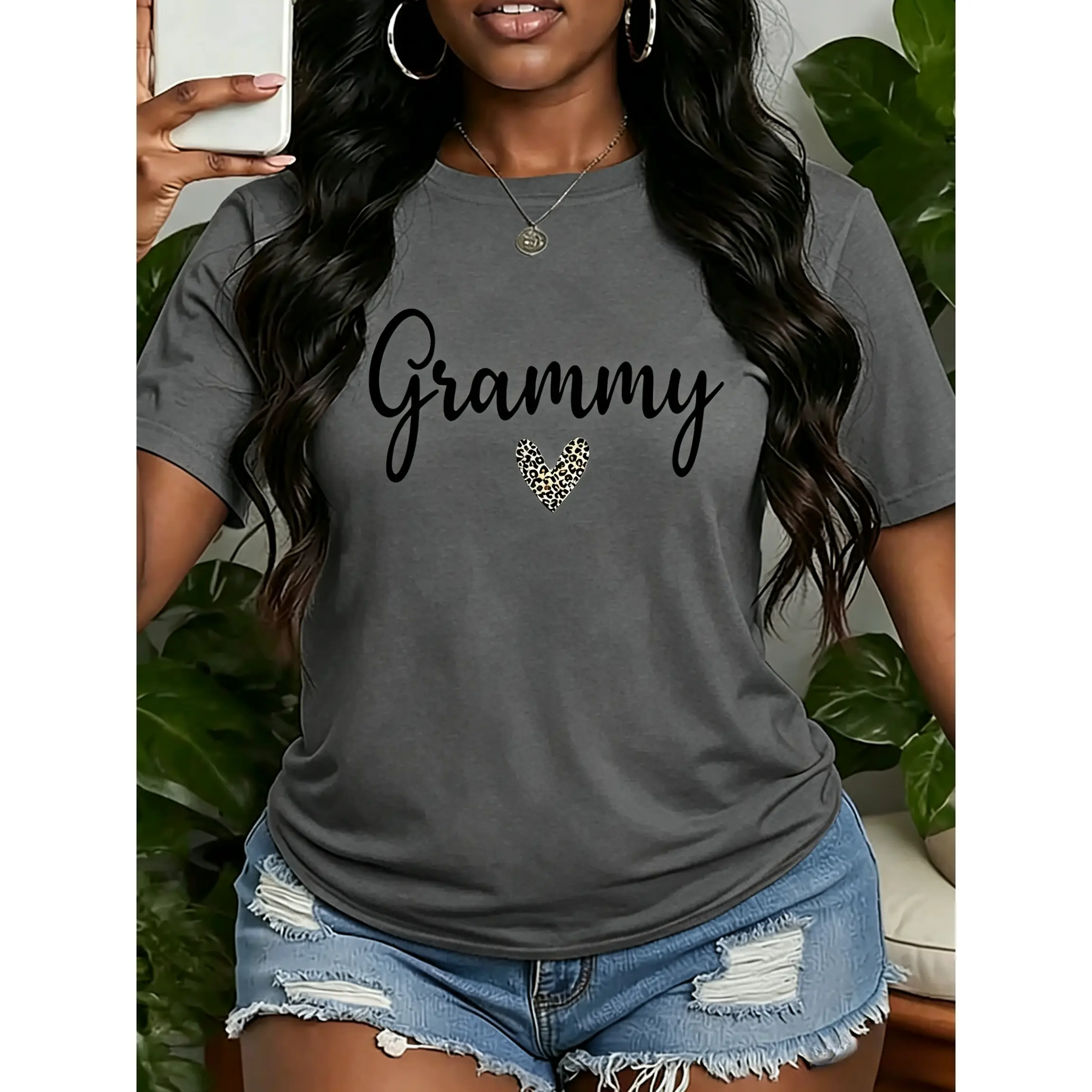 100% cotton summer new women's T-shirt, gentle style, Grammy leopard print with heart and text print, elegant retro style for spring, summer, and autumn, loose fit, versatile for casual and sports wear,Muppet